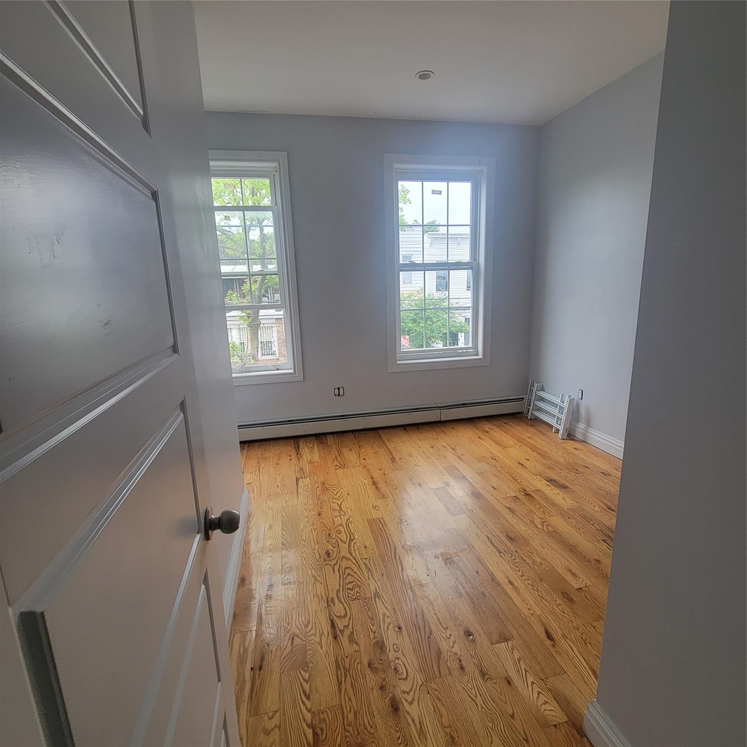 Apartment Jerome  Brooklyn, NY 11207, MLS-886239-7