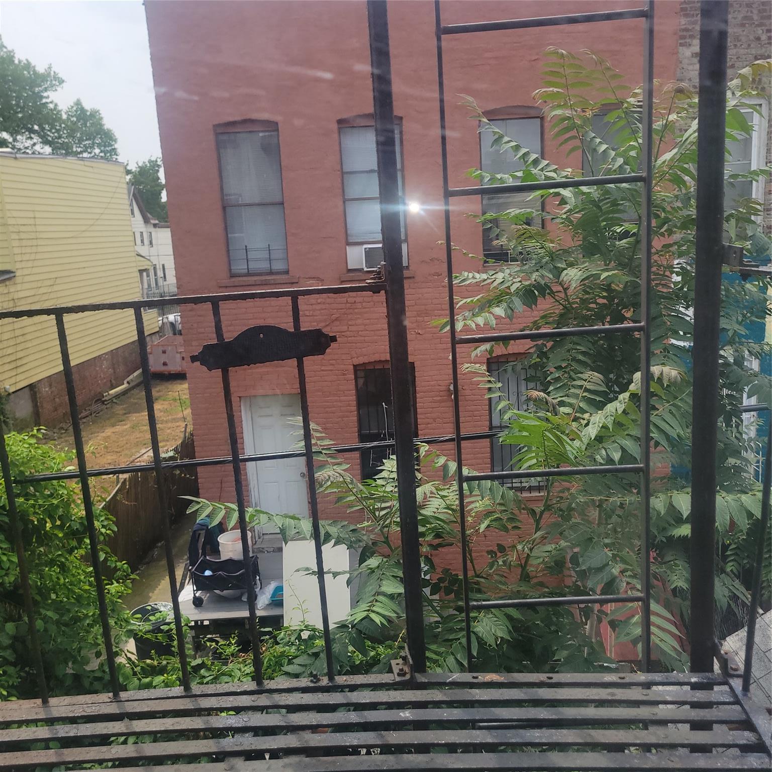Commercial Sale Logan  Brooklyn, NY 11208, MLS-886244-3