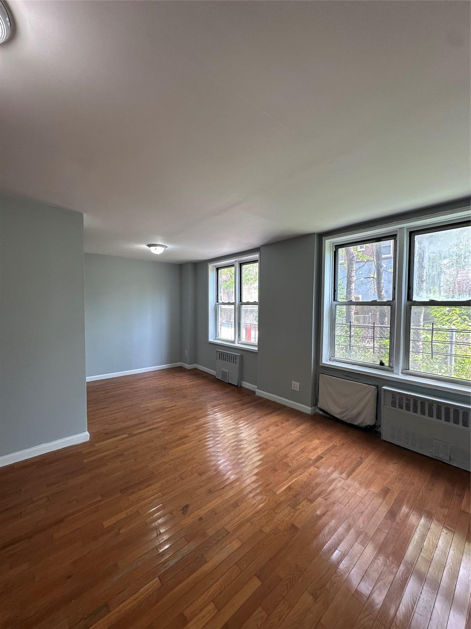 Coop 60th Avenue  Queens, NY 11373, MLS-886259-2