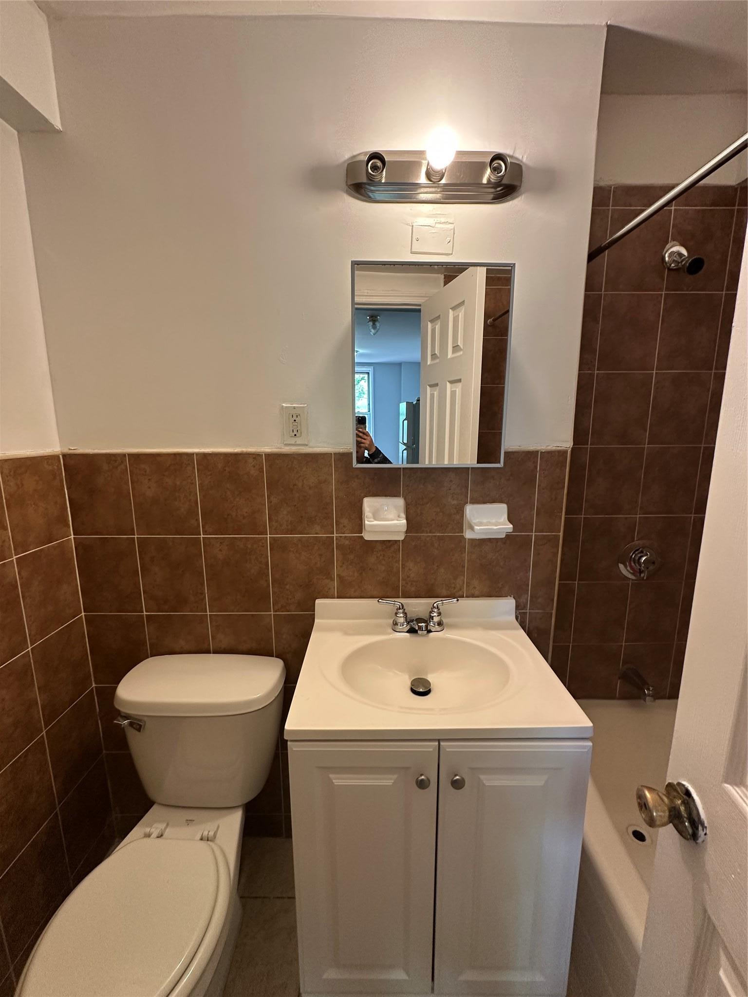 Coop 60th Avenue  Queens, NY 11373, MLS-886259-6