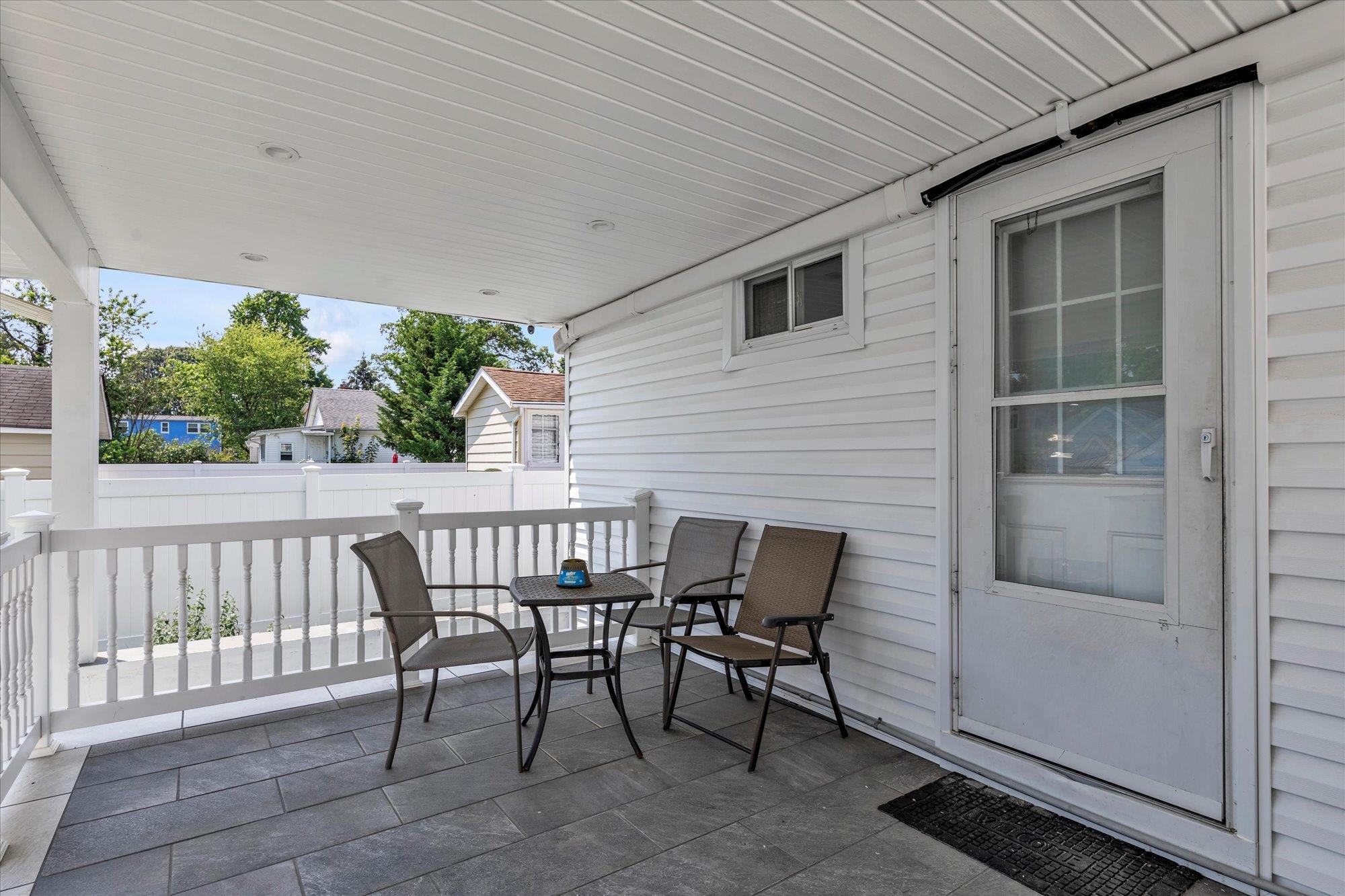 Single Family Lincoln  Nassau County, NY 11552, MLS-886266-21