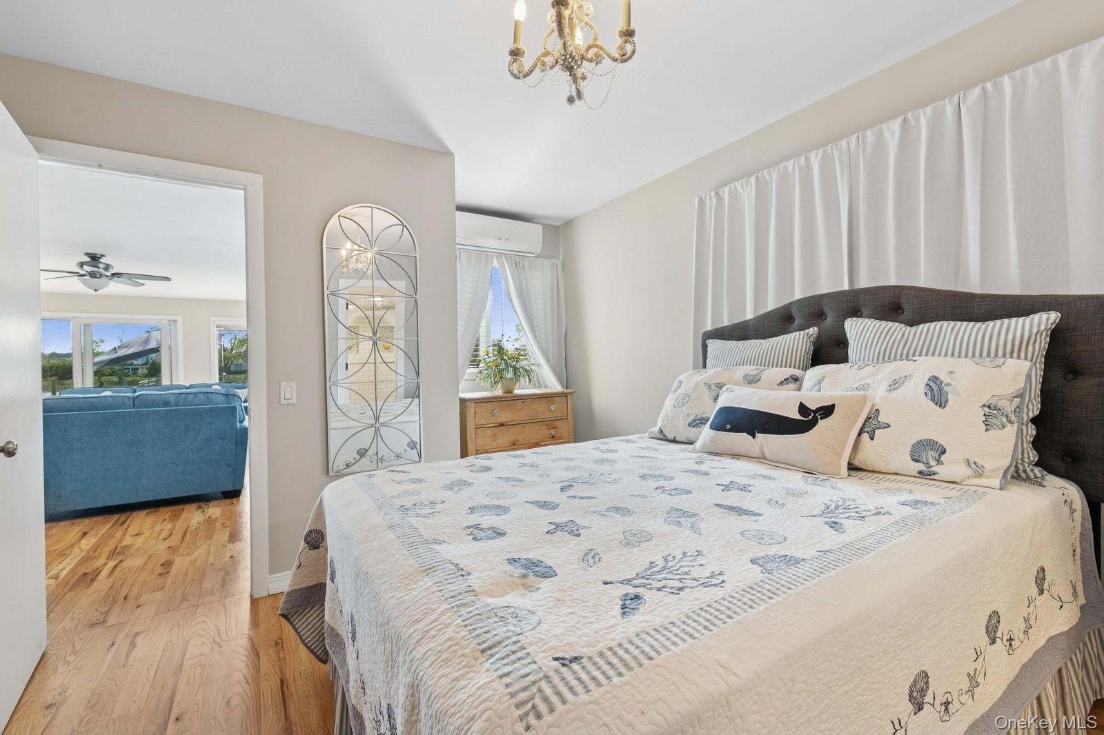 Single Family Beach Suffolk County, NY 11931, MLS-886270-26