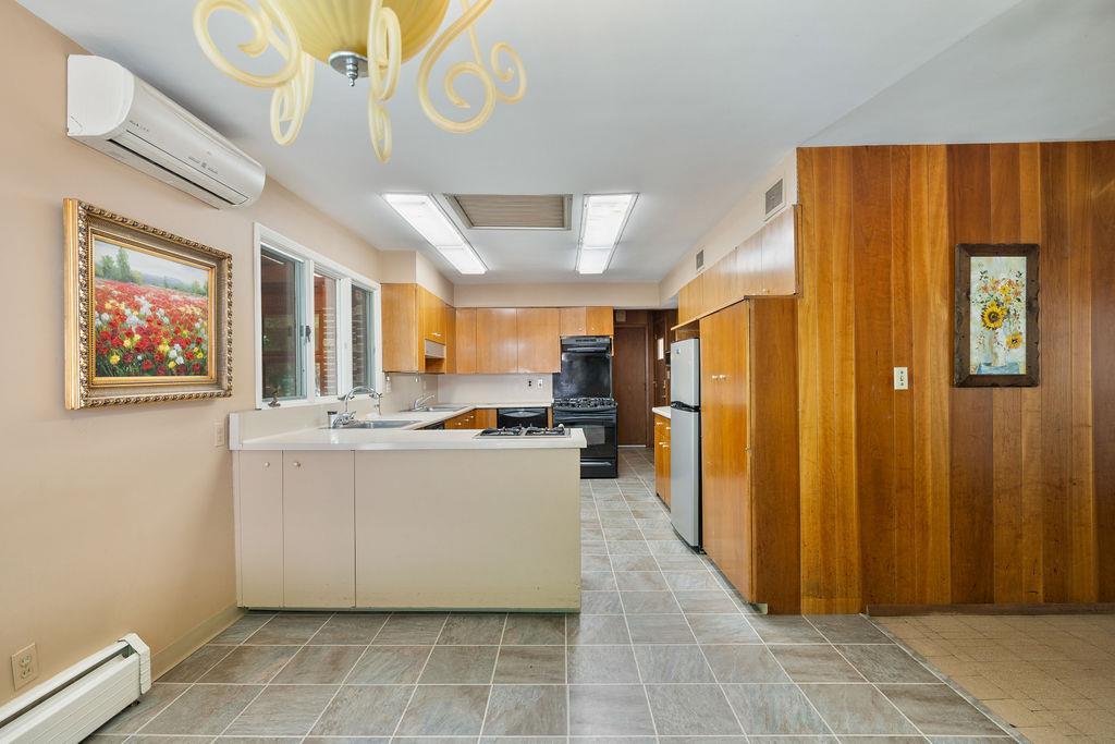 Single Family Hilltop Rockland County, NY 10952, MLS-886279-20