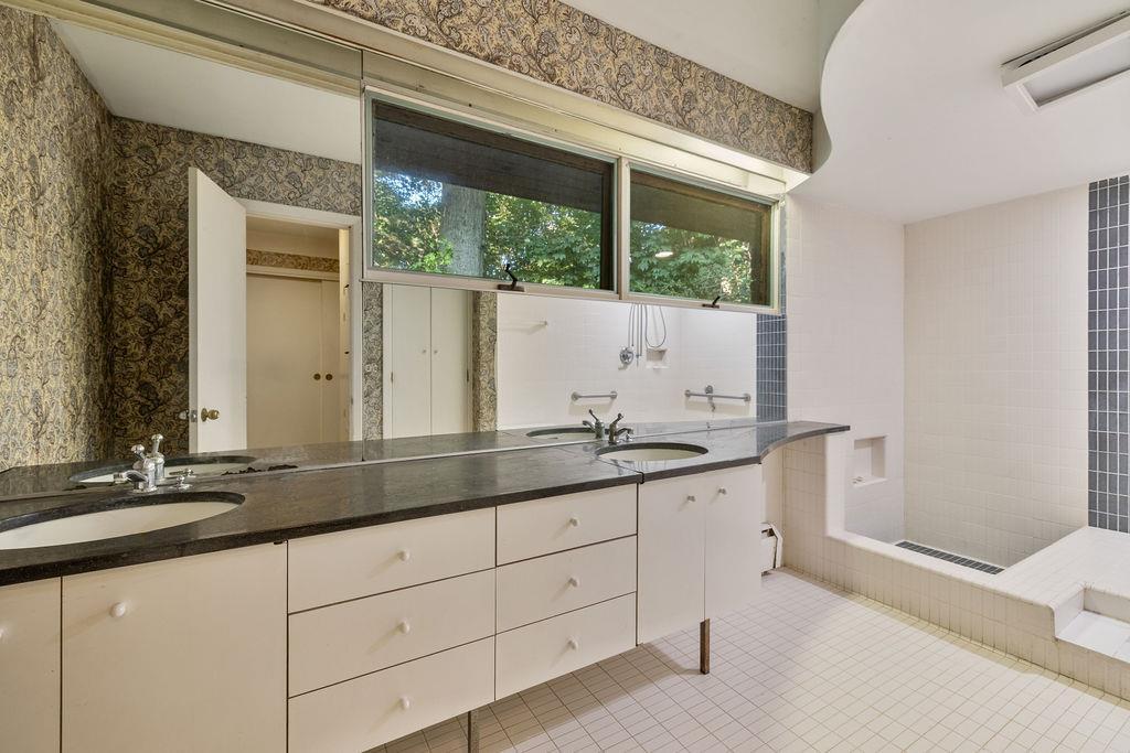 Single Family Hilltop Rockland County, NY 10952, MLS-886279-25