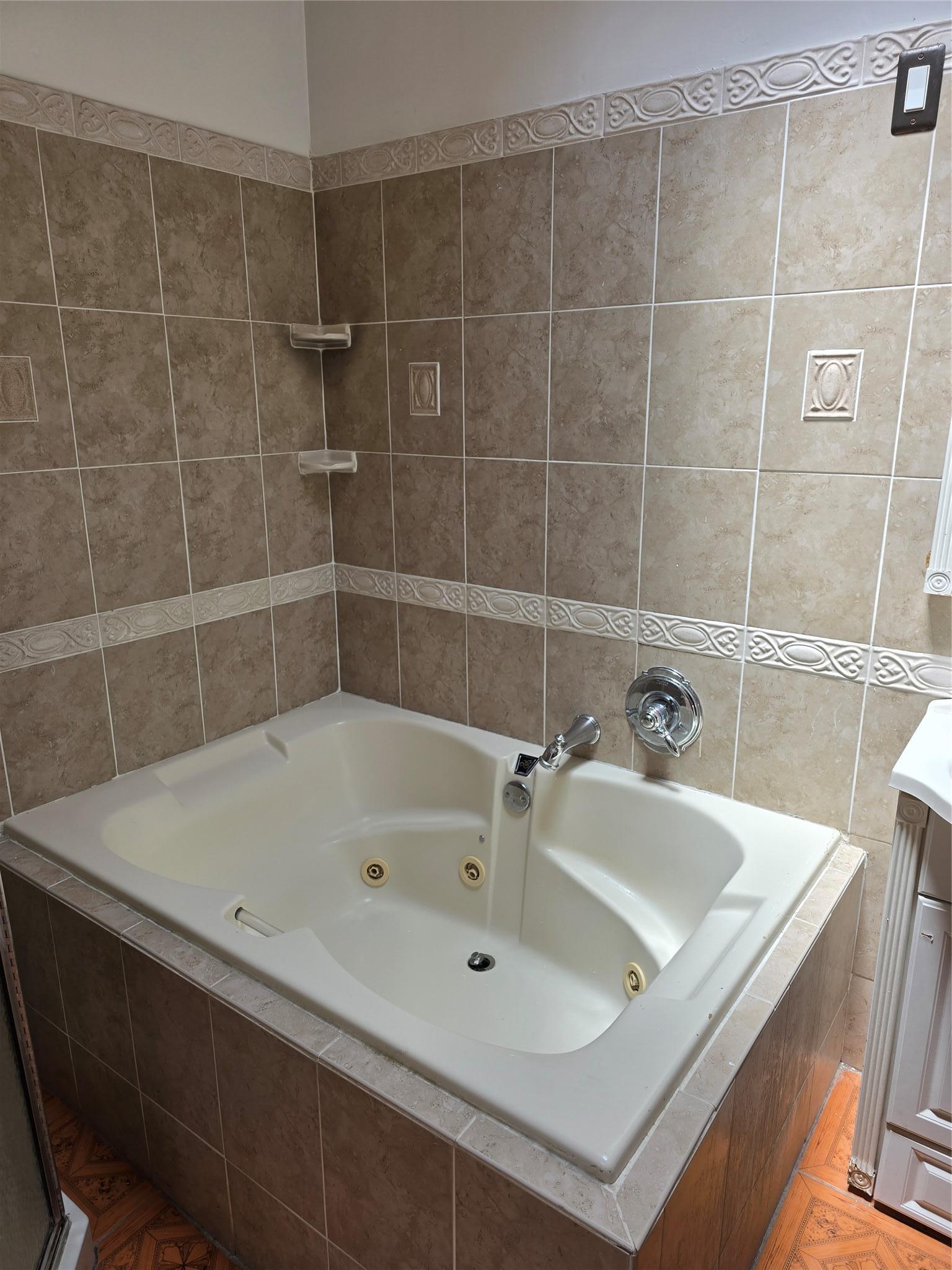 Single Family 38th  Brooklyn, NY 11210, MLS-886303-8