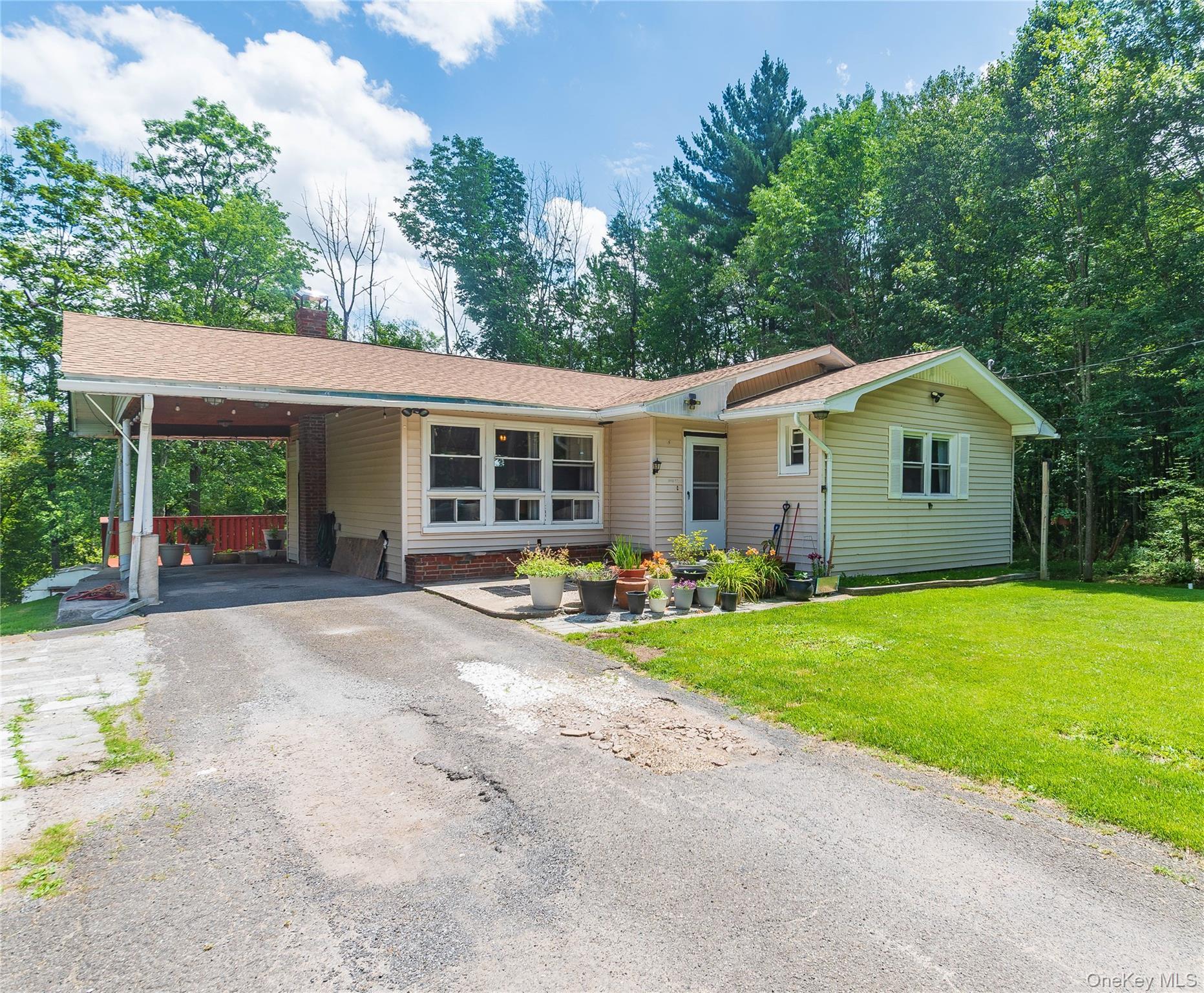 Single Family Hillside  Sullivan County, NY 12779, MLS-886306-33