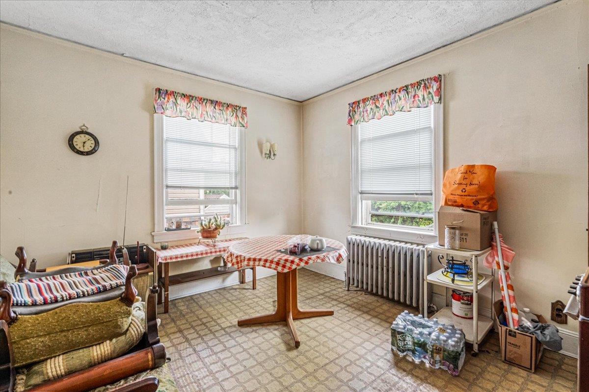 Single Family Cryders  Queens, NY 11357, MLS-886312-16