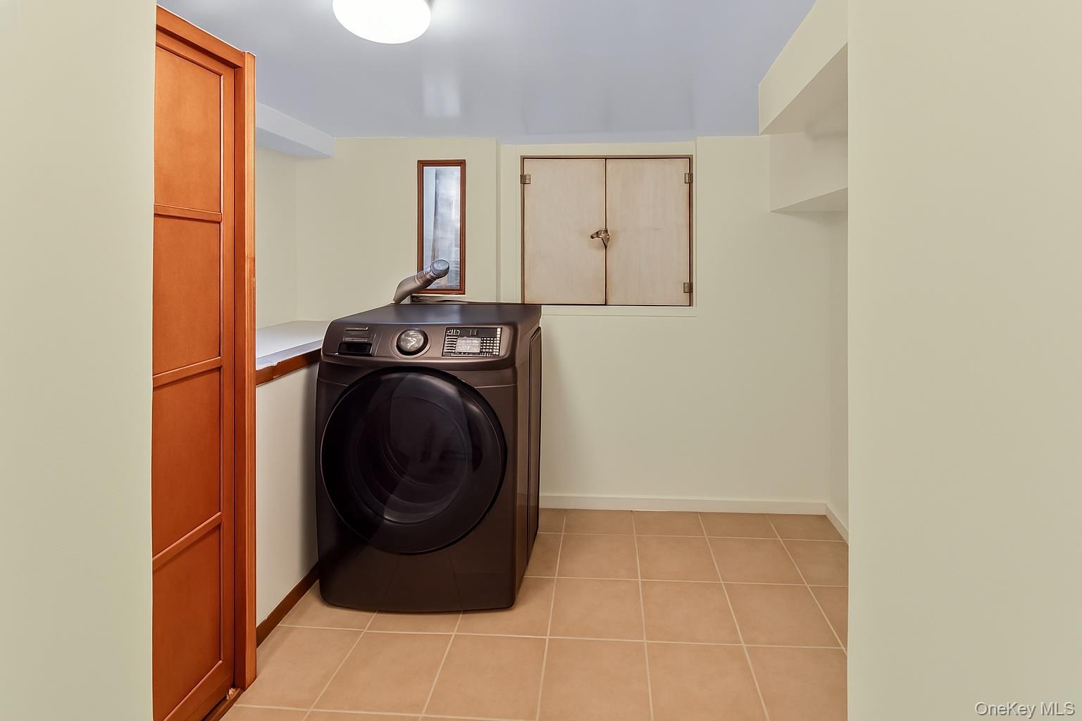 Single Family Matilda  Bronx, NY 10470, MLS-886340-18