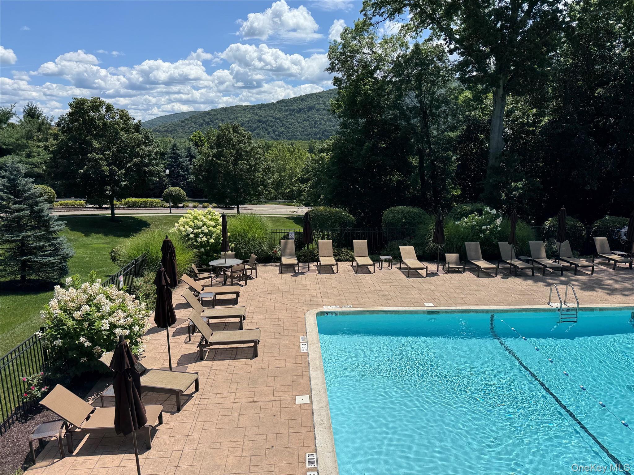 Single Family Pritchard Dutchess County, NY 12524, MLS-886382-34