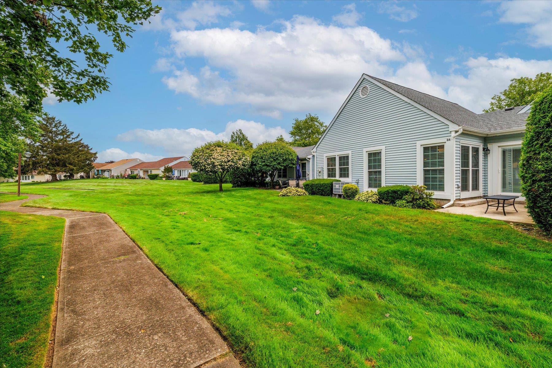 Single Family Chippendale  Suffolk County, NY 11766, MLS-886388-16