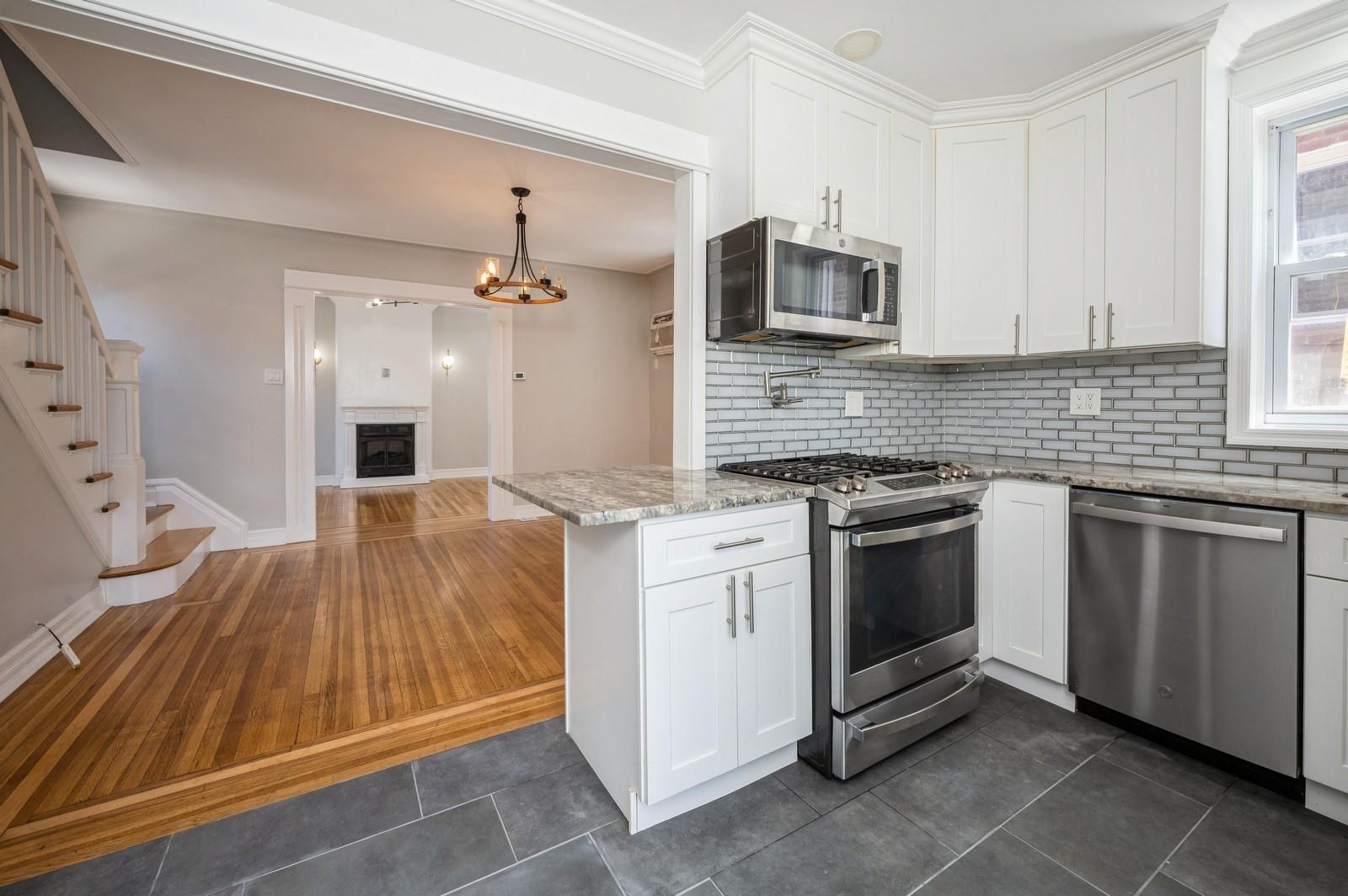 Single Family Pilot  Bronx, NY 10464, MLS-886392-7