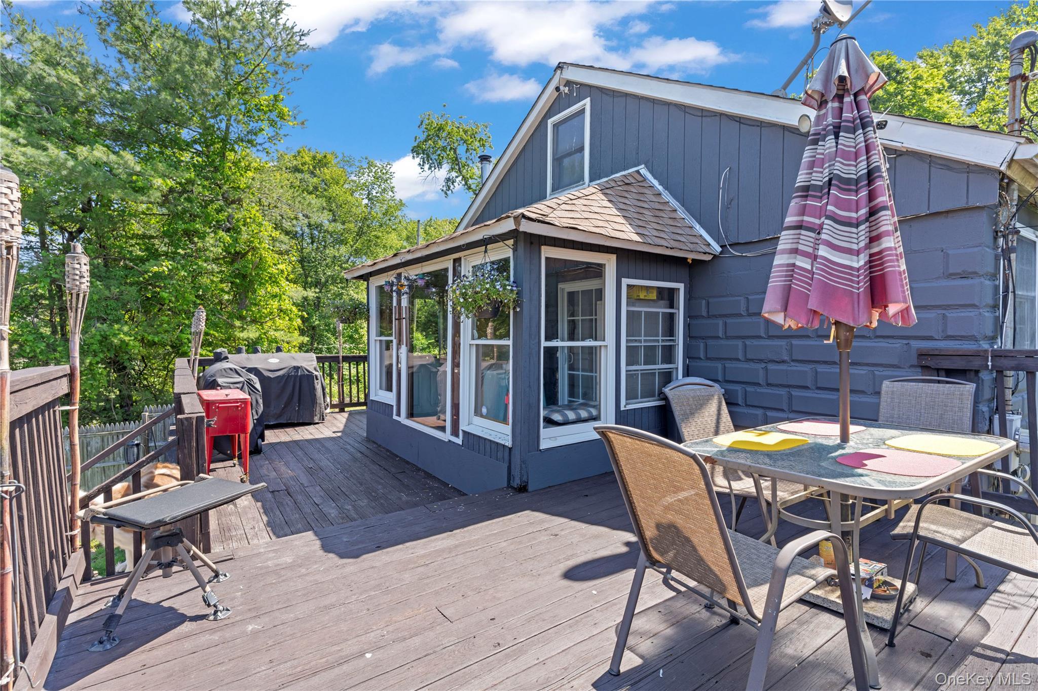 Single Family South  Ulster County, NY 12528, MLS-886460-21