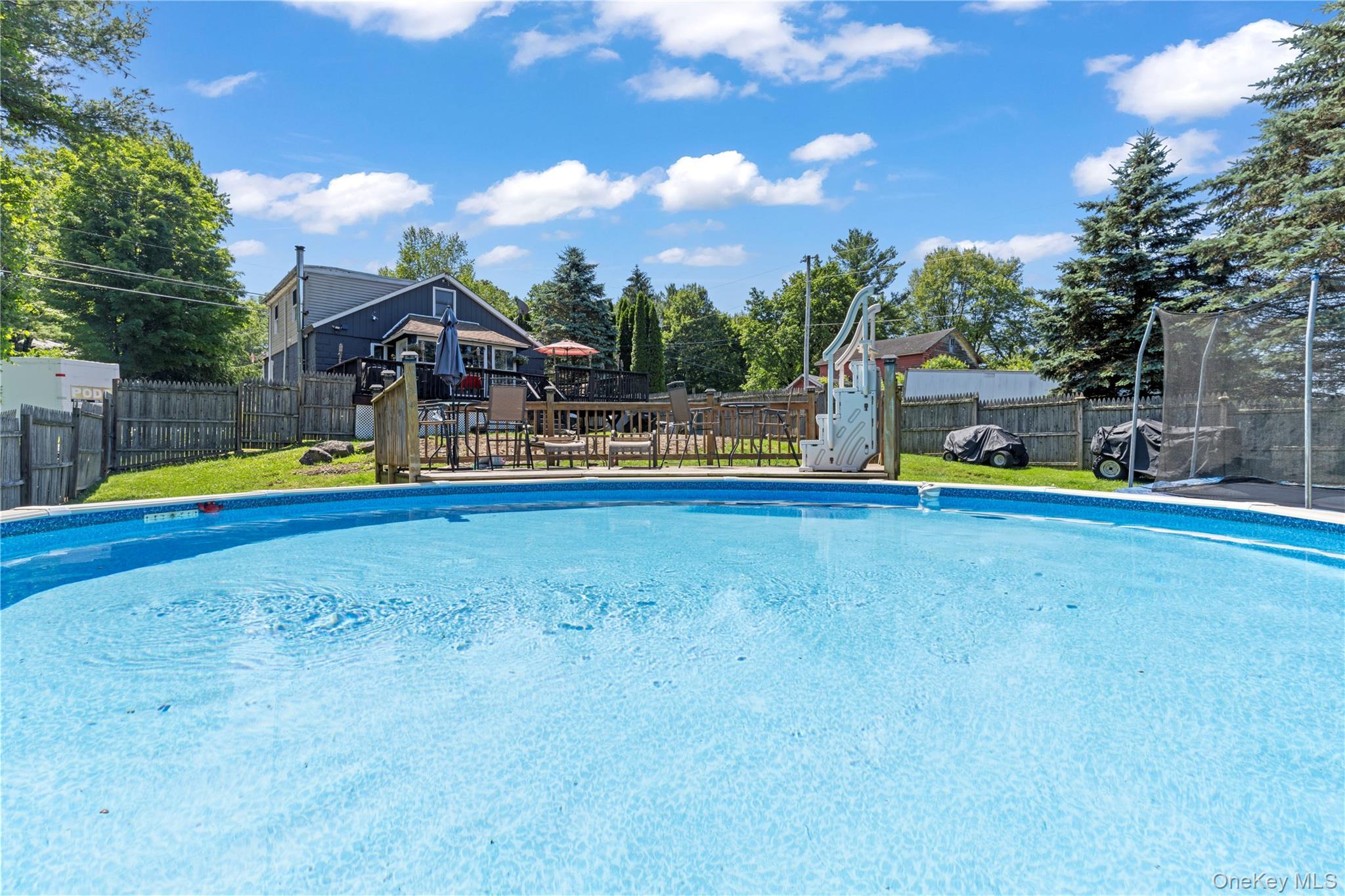 Single Family South  Ulster County, NY 12528, MLS-886460-23