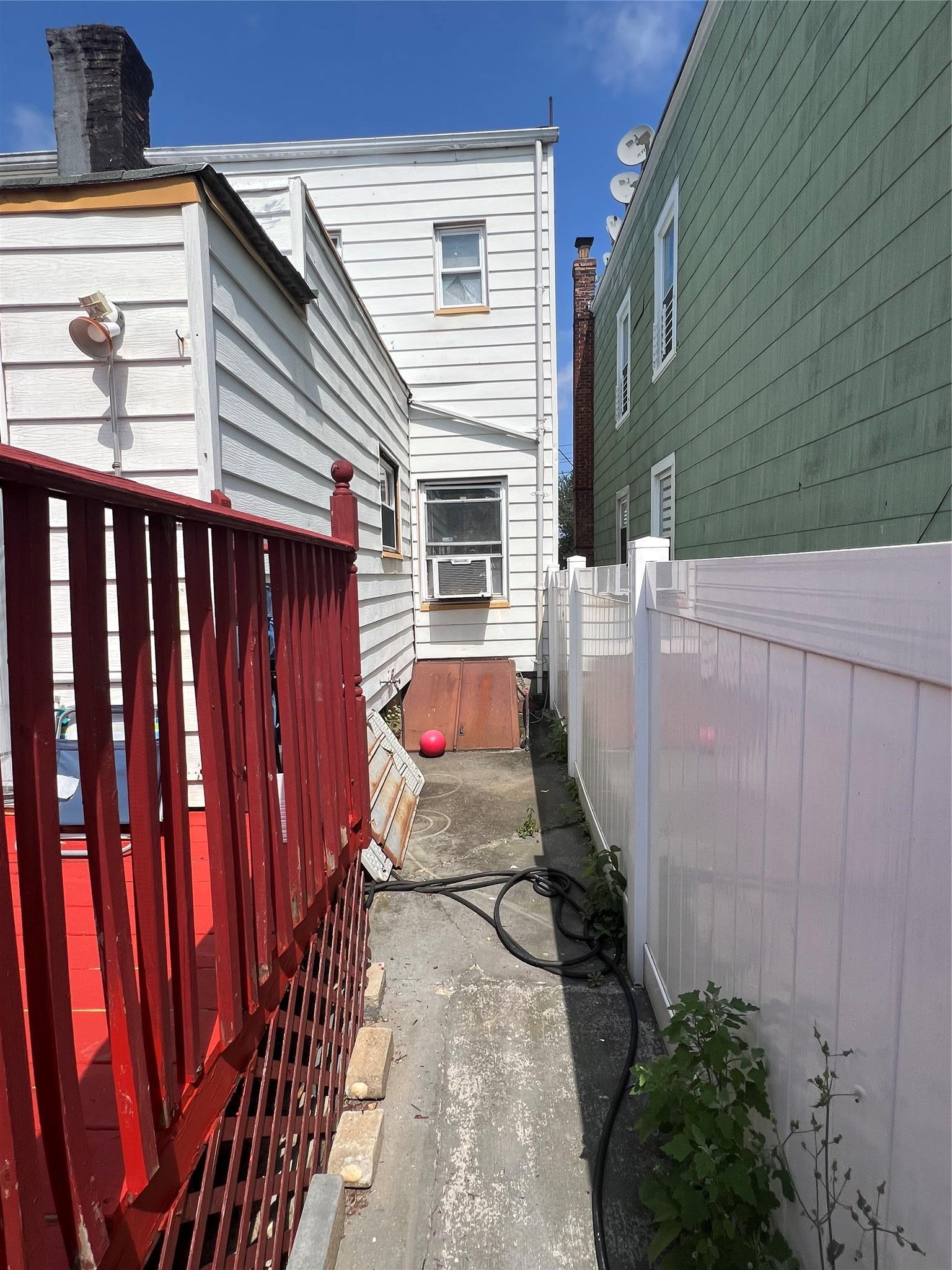 Single Family 78th  Queens, NY 11421, MLS-886473-12