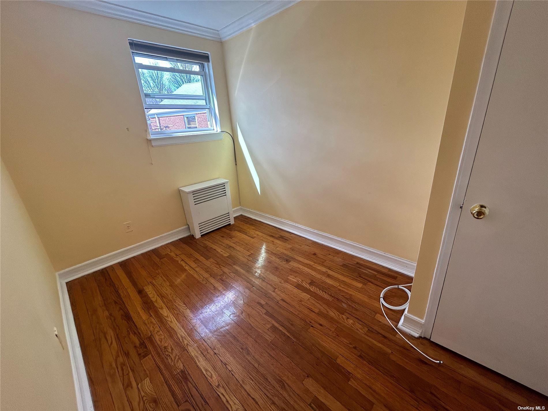 Apartment 255th Street  Queens, NY 11004, MLS-886525-5