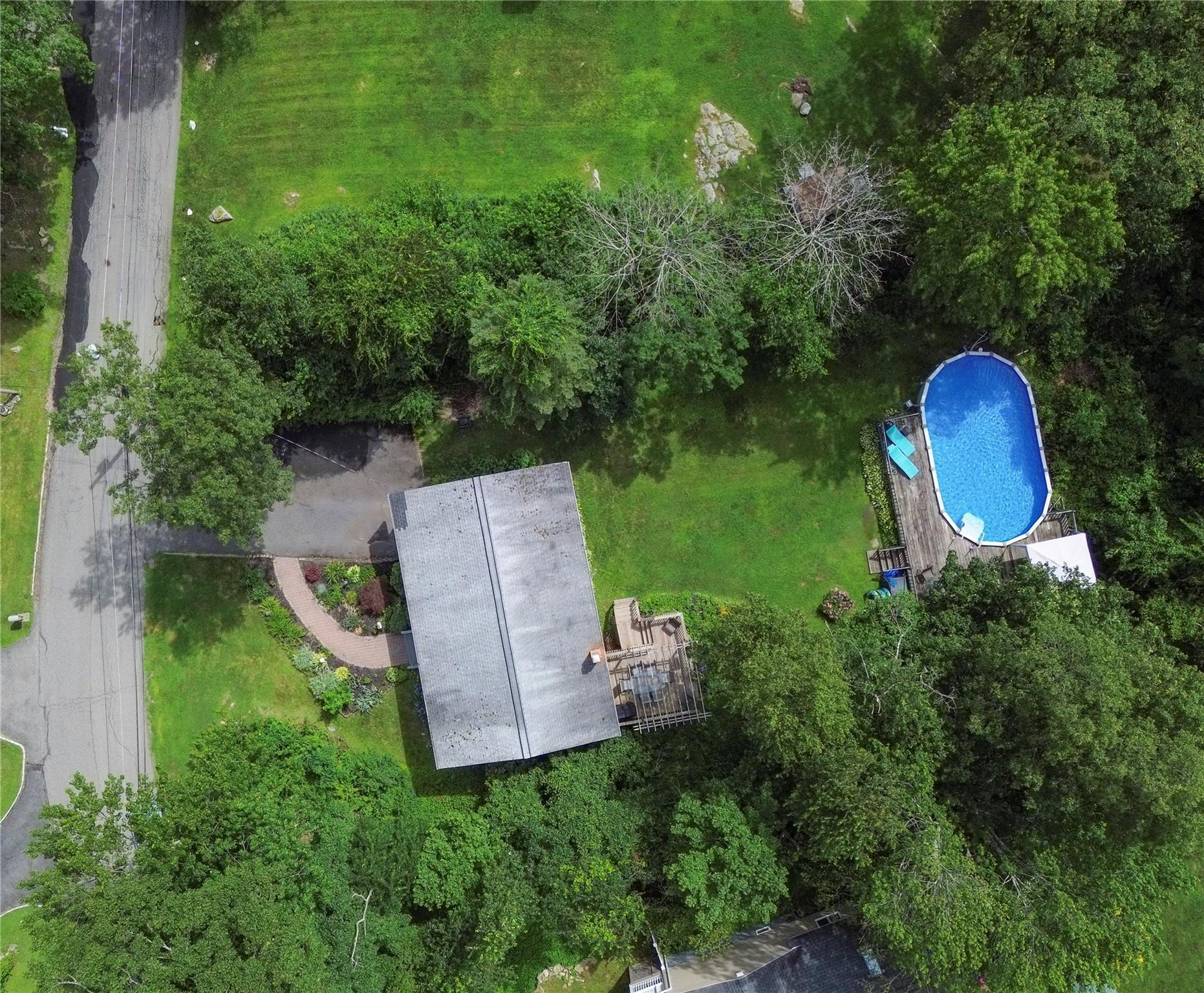 Single Family Kent Shore  Putnam County, NY 10512, MLS-886573-24