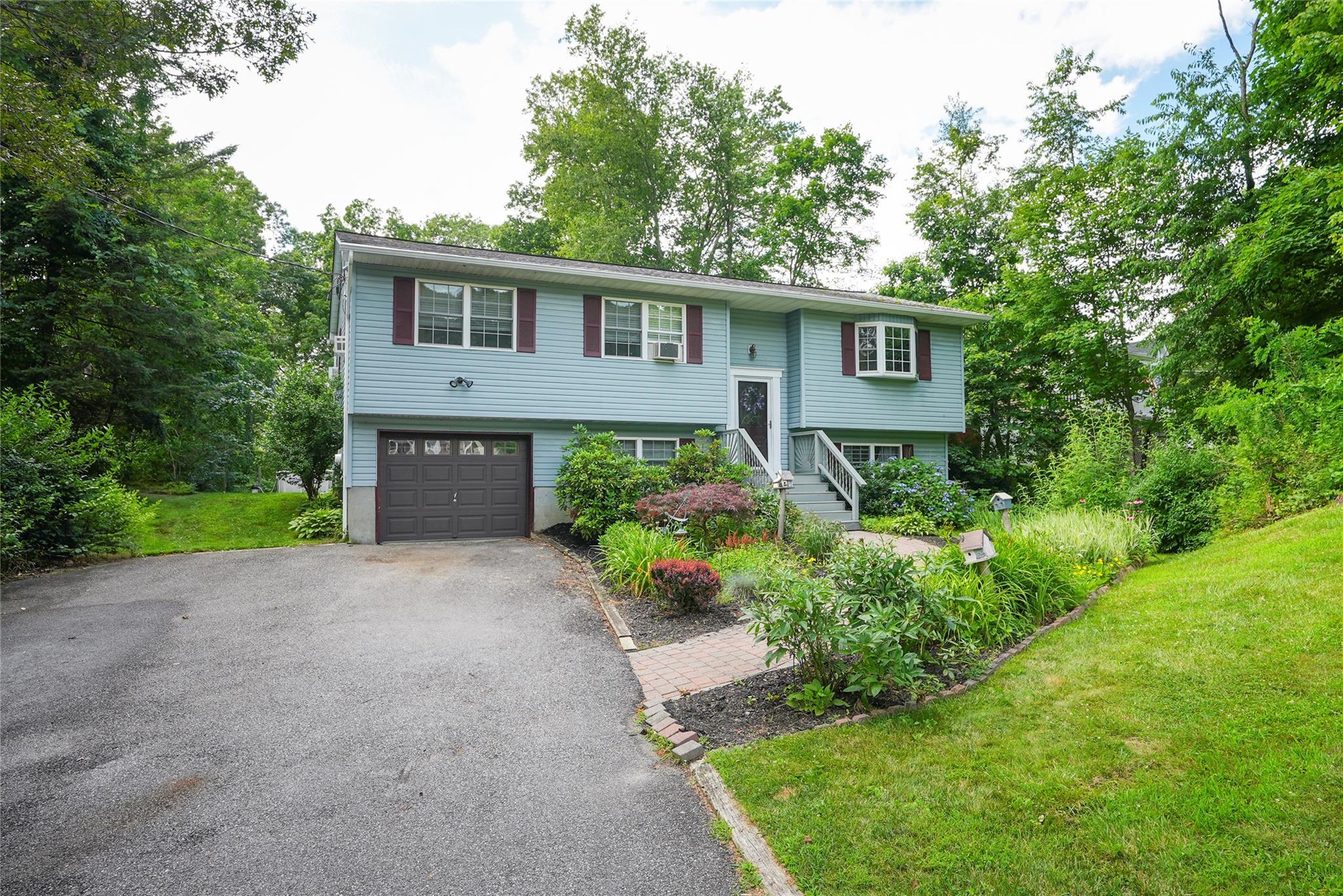 Single Family Kent Shore  Putnam County, NY 10512, MLS-886573-29