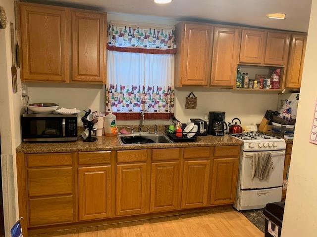 Single Family Pinedale  Suffolk County, NY 11738, MLS-886581-3