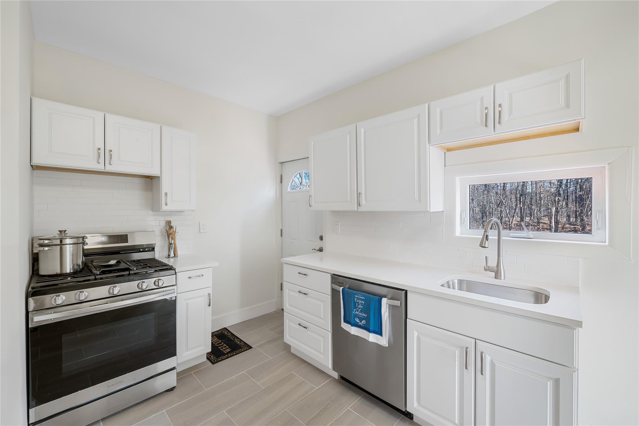 Single Family Dolson  Orange County, NY 10940, MLS-886584-10