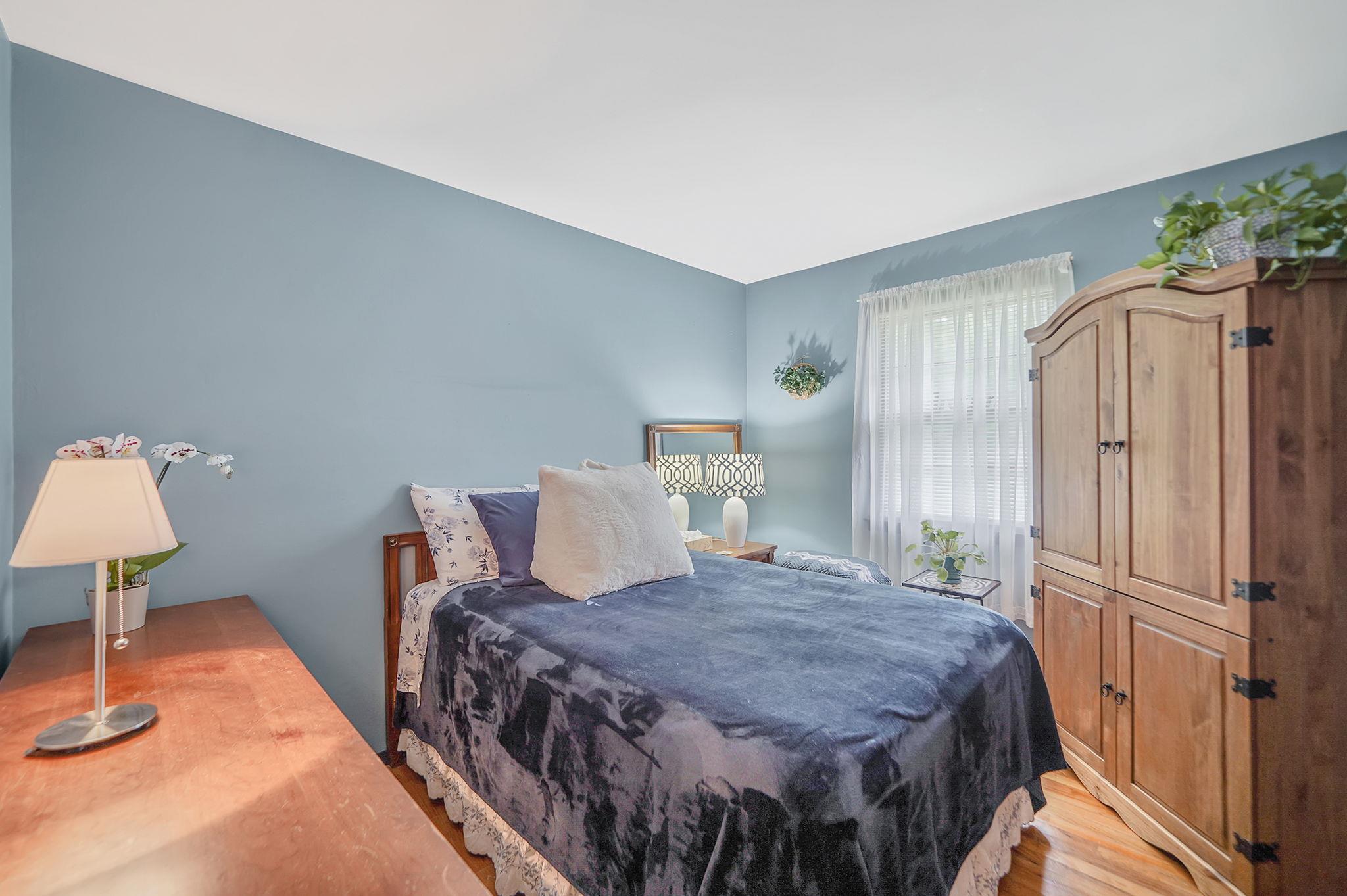 Single Family Pine Cone  Suffolk County, NY 11953, MLS-886594-14