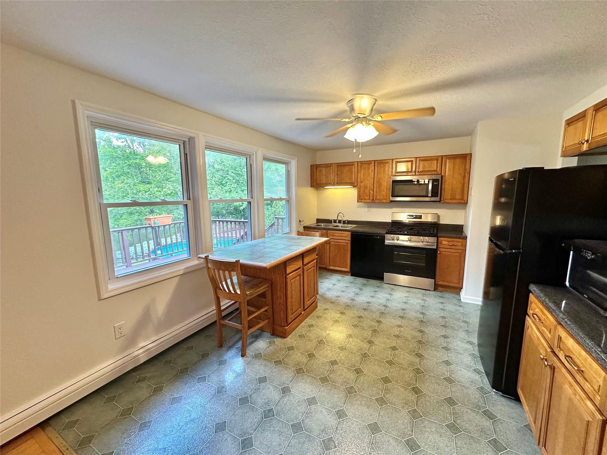 Single Family Susi  Ulster County, NY 12548, MLS-886598-9