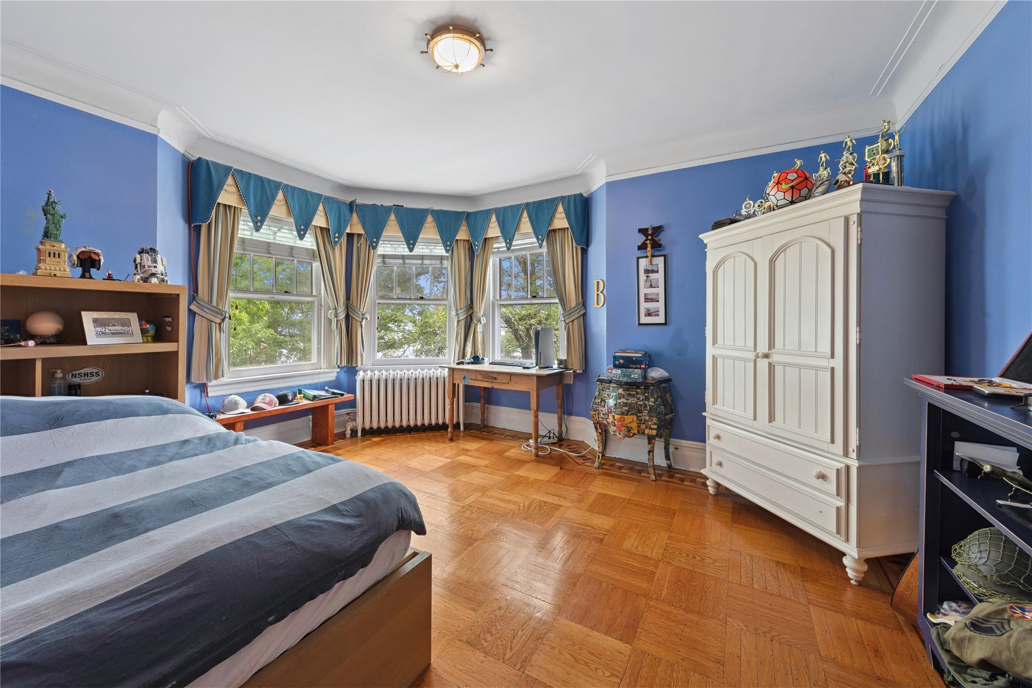 Single Family Shore Queens, NY 11363, MLS-886622-17