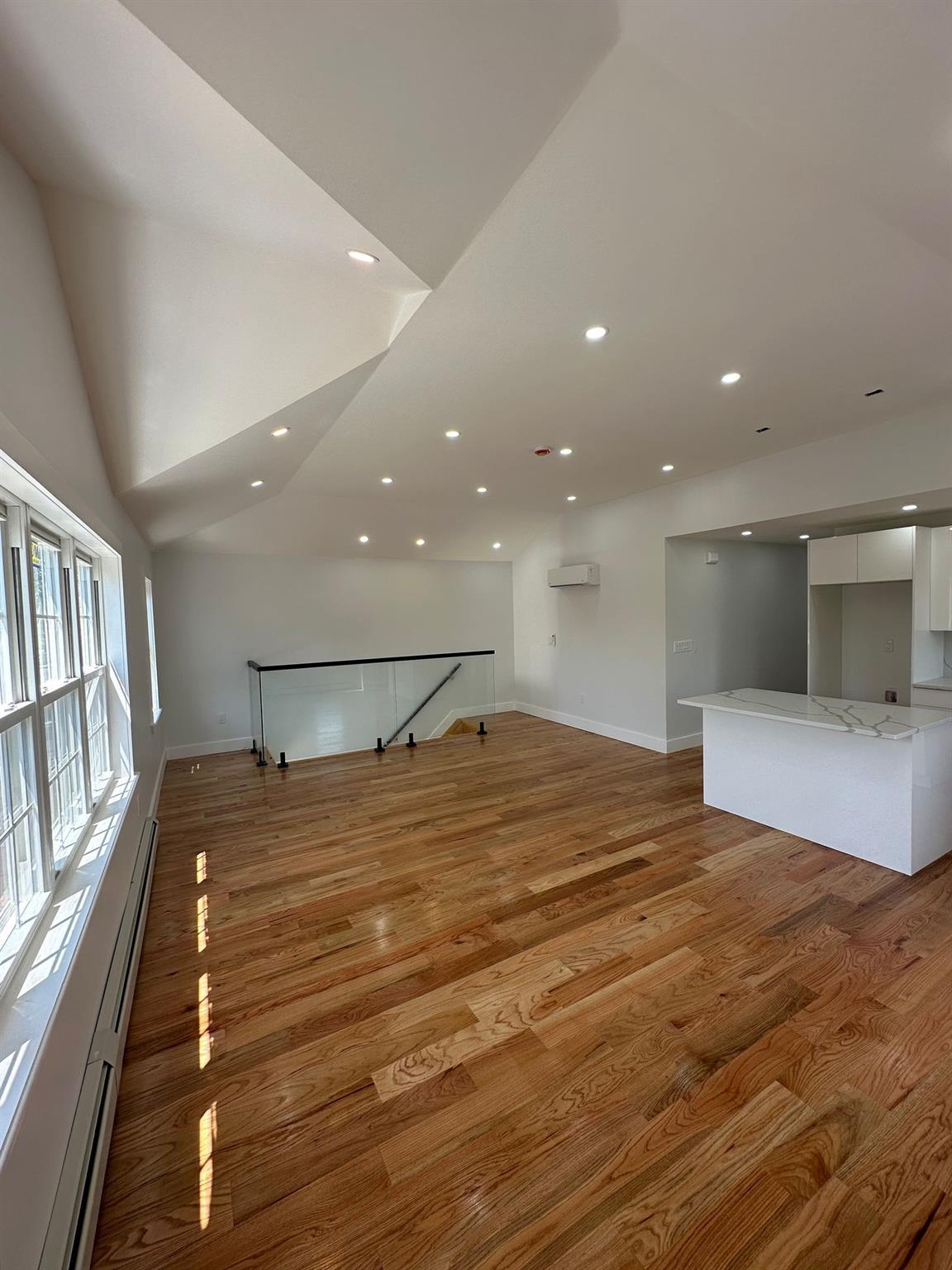 Single Family 147  Queens, NY 11422, MLS-886671-14