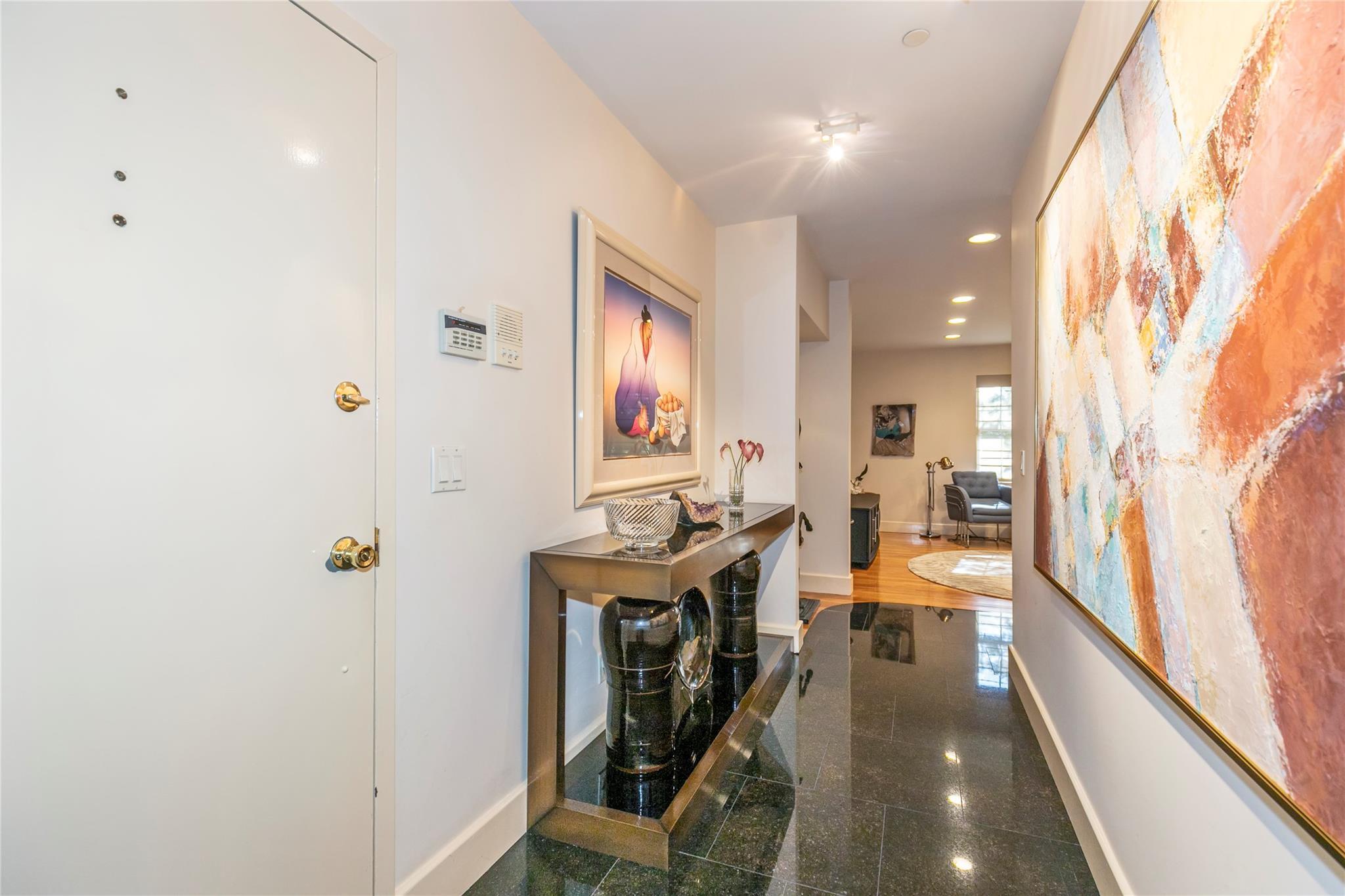Condo Portico  Nassau County, NY 11021, MLS-886717-6