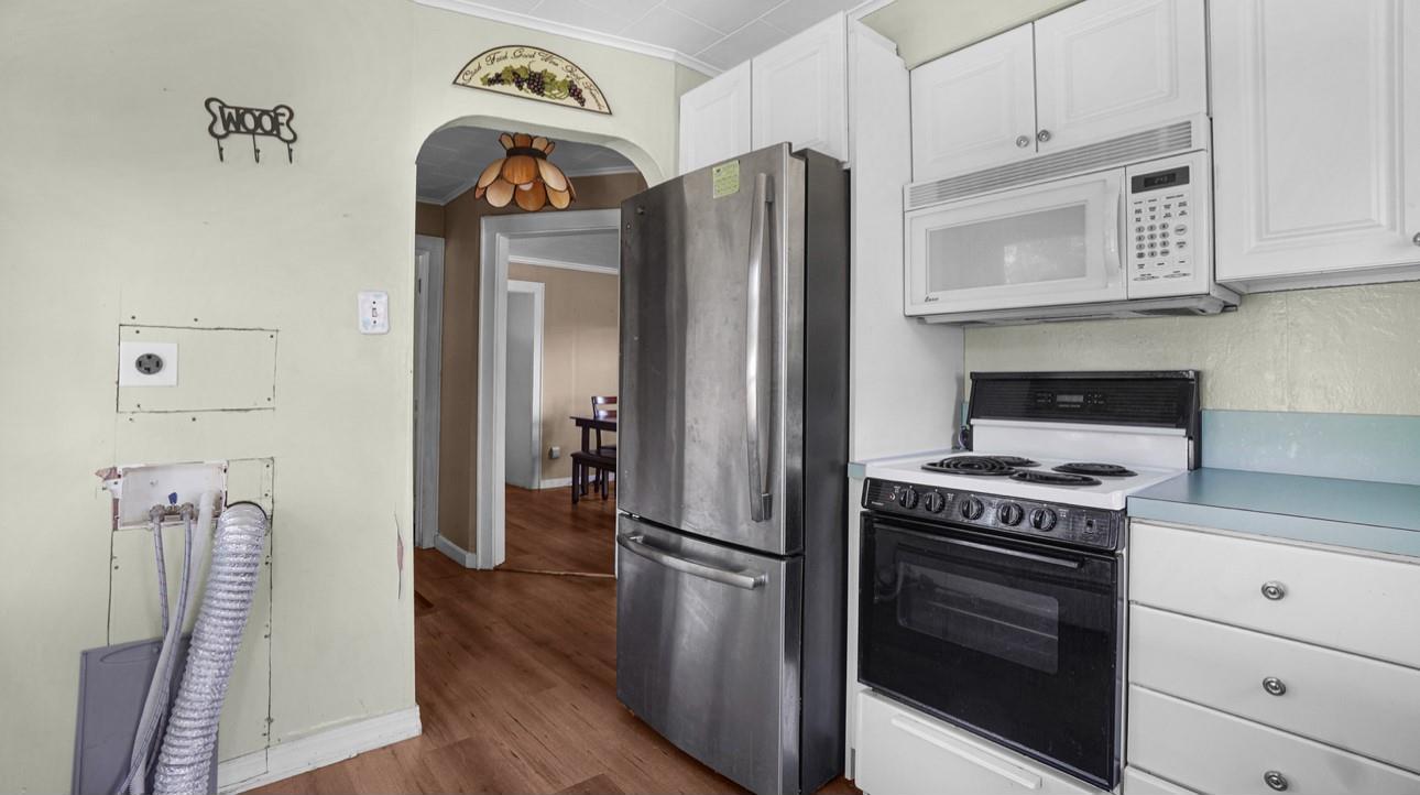 Single Family Maywood  Suffolk County, NY 11951, MLS-886722-7