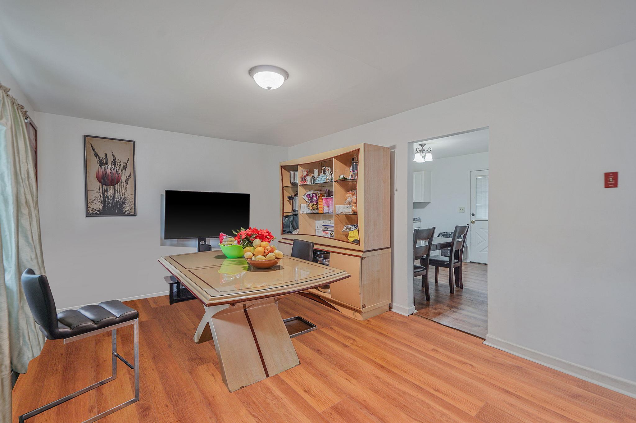 Single Family Taylor  Suffolk County, NY 11772, MLS-886728-4