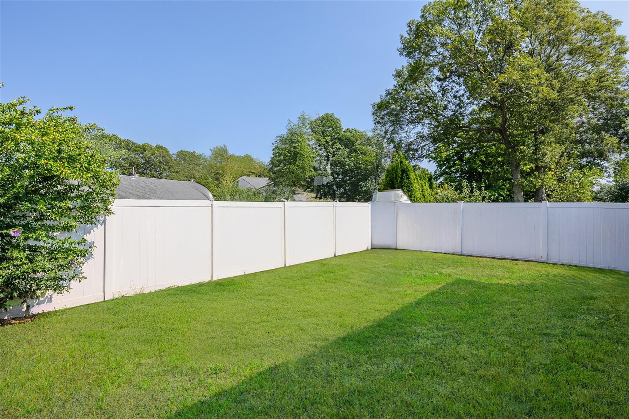 Single Family Superior  Suffolk County, NY 11776, MLS-886754-11