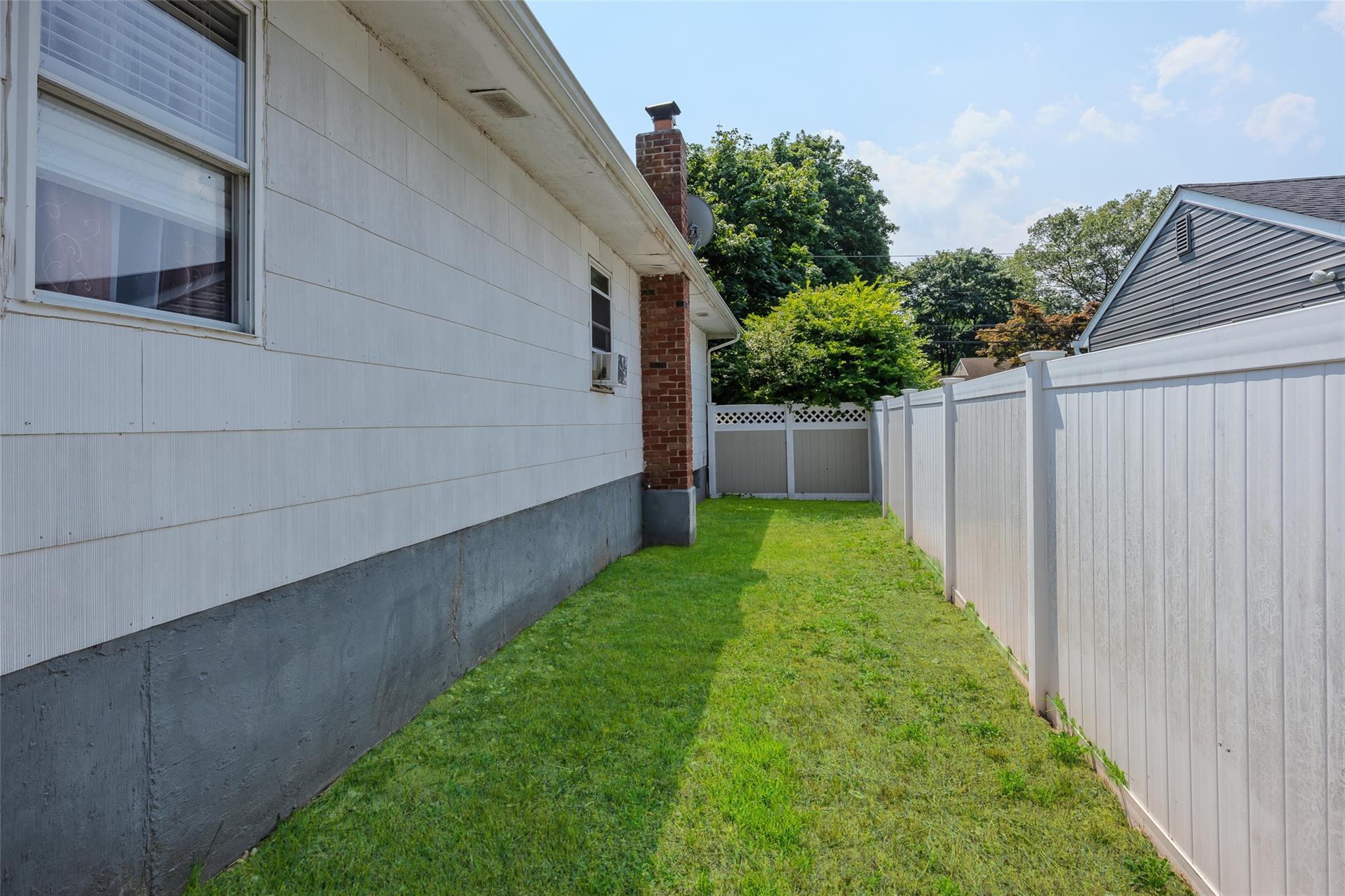 Single Family Superior  Suffolk County, NY 11776, MLS-886754-12