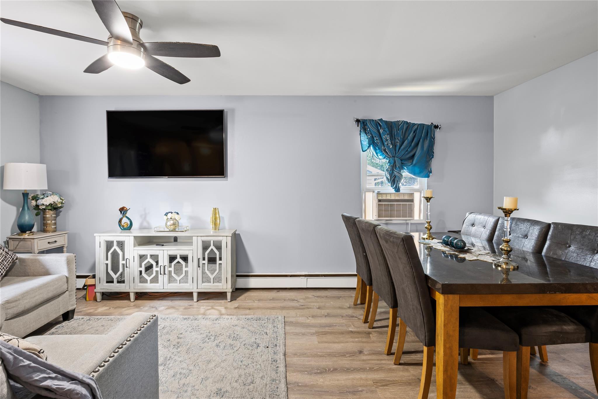 Single Family Superior  Suffolk County, NY 11776, MLS-886754-21