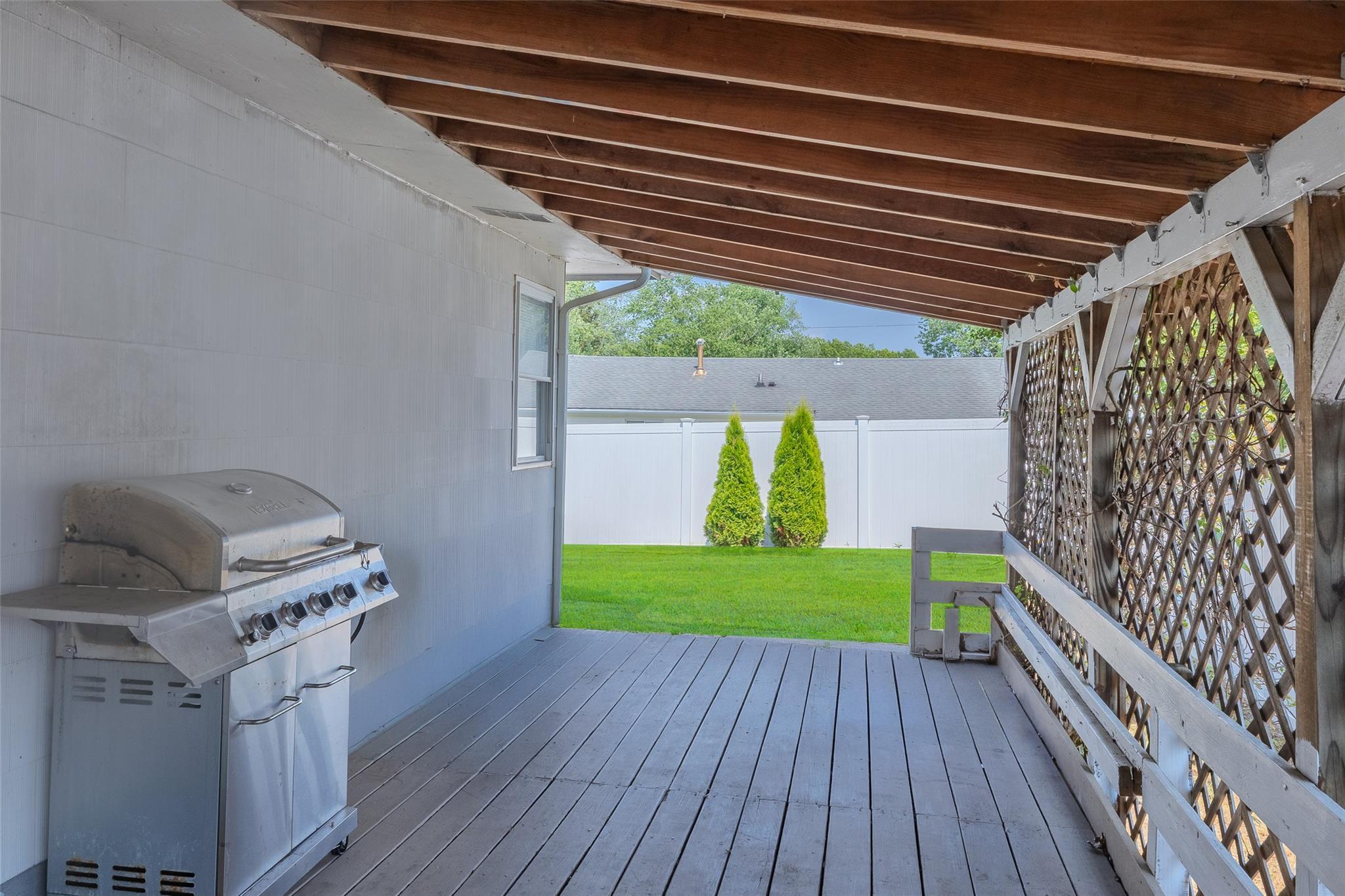 Single Family Superior  Suffolk County, NY 11776, MLS-886754-9