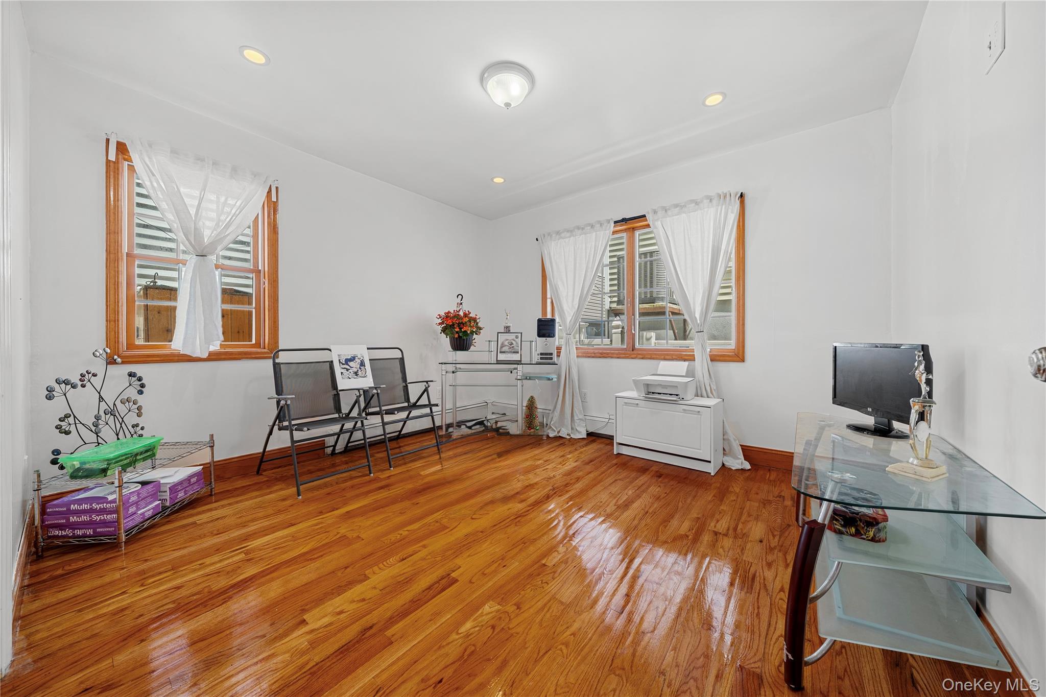 Single Family Nebraska  Nassau County, NY 11561, MLS-886757-10