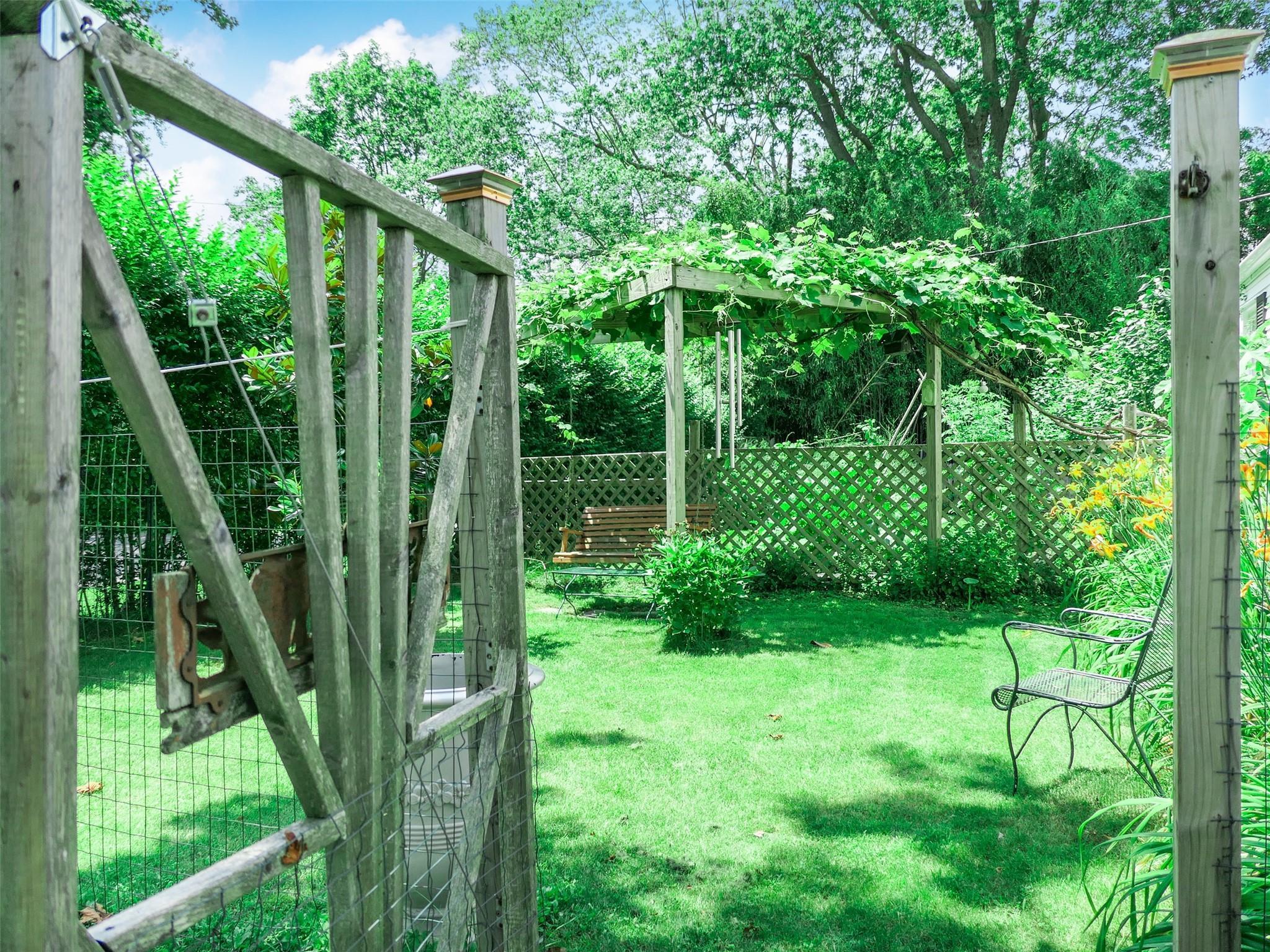 Single Family Clover  Suffolk County, NY 11719, MLS-886758-26