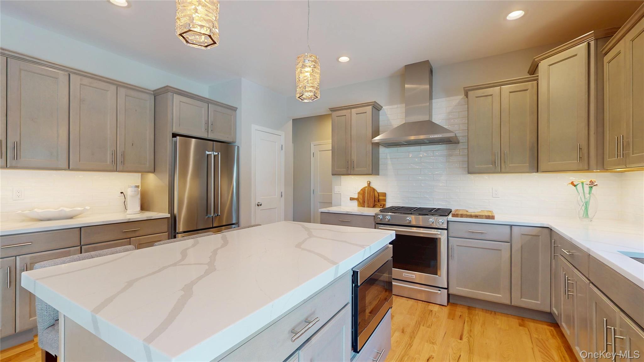 Single Family Shaw  Suffolk County, NY 11940, MLS-886800-10