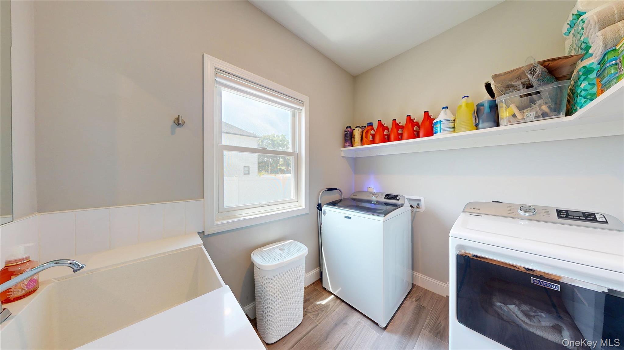 Single Family Shaw  Suffolk County, NY 11940, MLS-886800-13