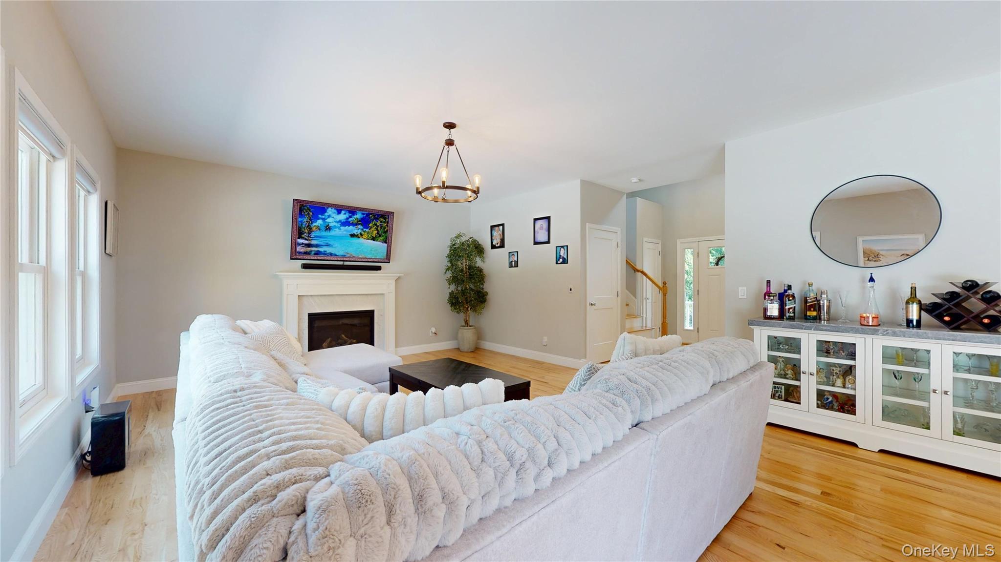 Single Family Shaw  Suffolk County, NY 11940, MLS-886800-8