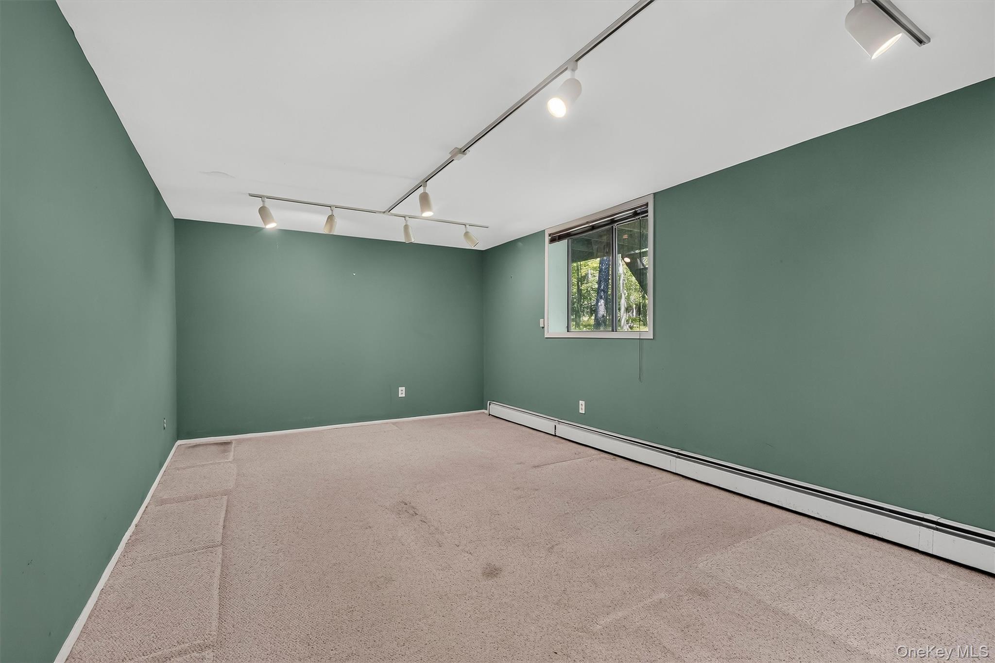 Single Family Wildwood Circle  Sullivan County, NY 12721, MLS-886809-34