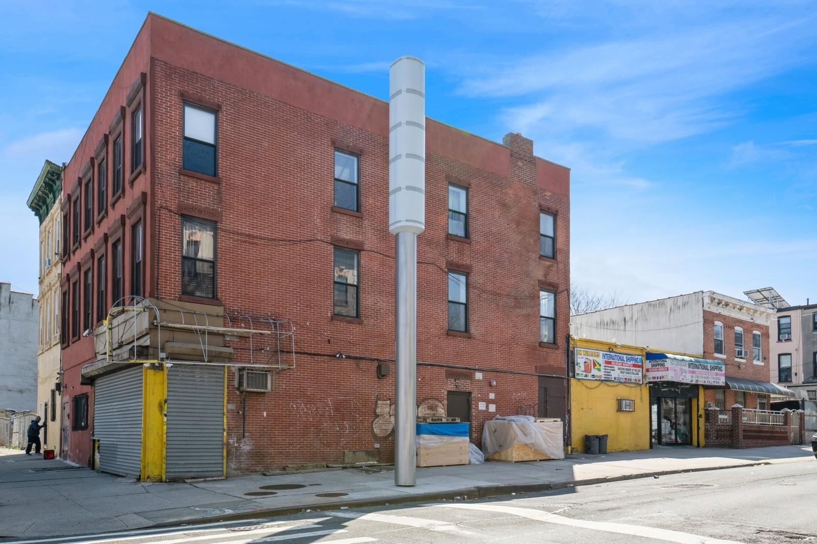Commercial Sale Howard Avenue  Brooklyn, NY 11233, MLS-886813-8