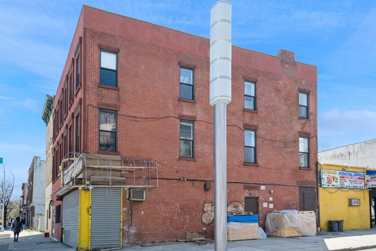 Commercial Sale Howard Avenue  Brooklyn, NY 11233, MLS-886813-9