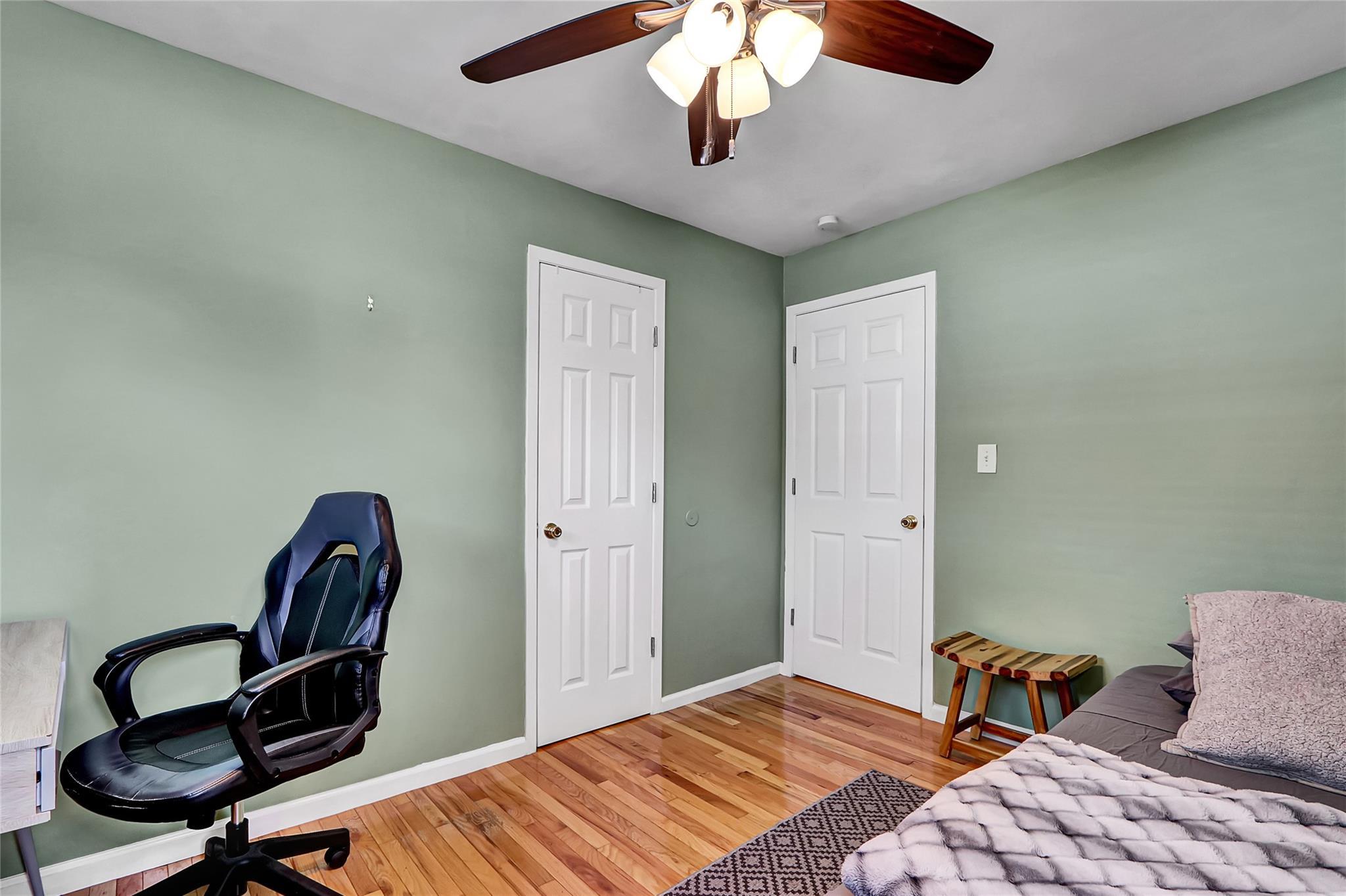 Single Family Somerset  Suffolk County, NY 11701, MLS-886841-12
