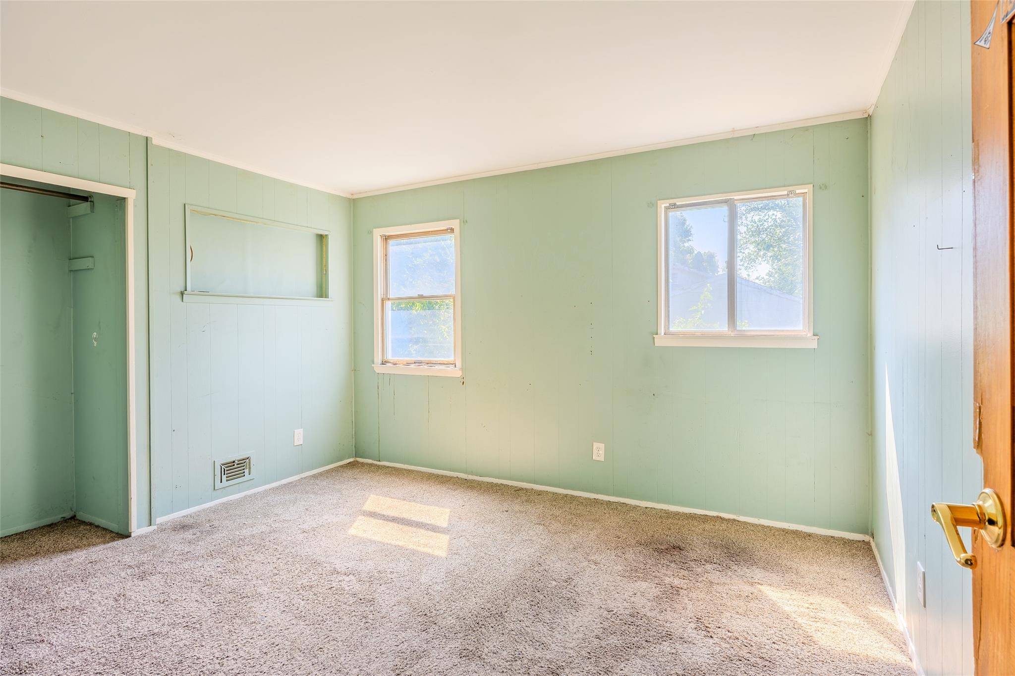 Single Family Rivera  Suffolk County, NY 11796, MLS-886853-31
