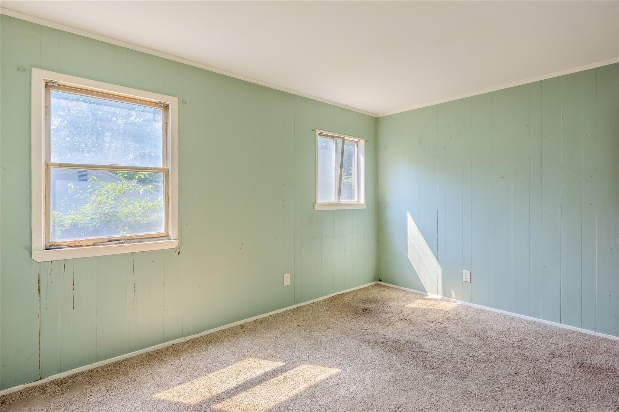 Single Family Rivera  Suffolk County, NY 11796, MLS-886853-32