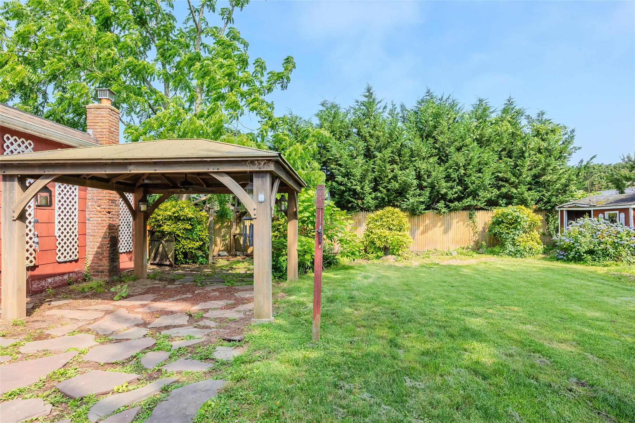 Single Family Rivera  Suffolk County, NY 11796, MLS-886853-42