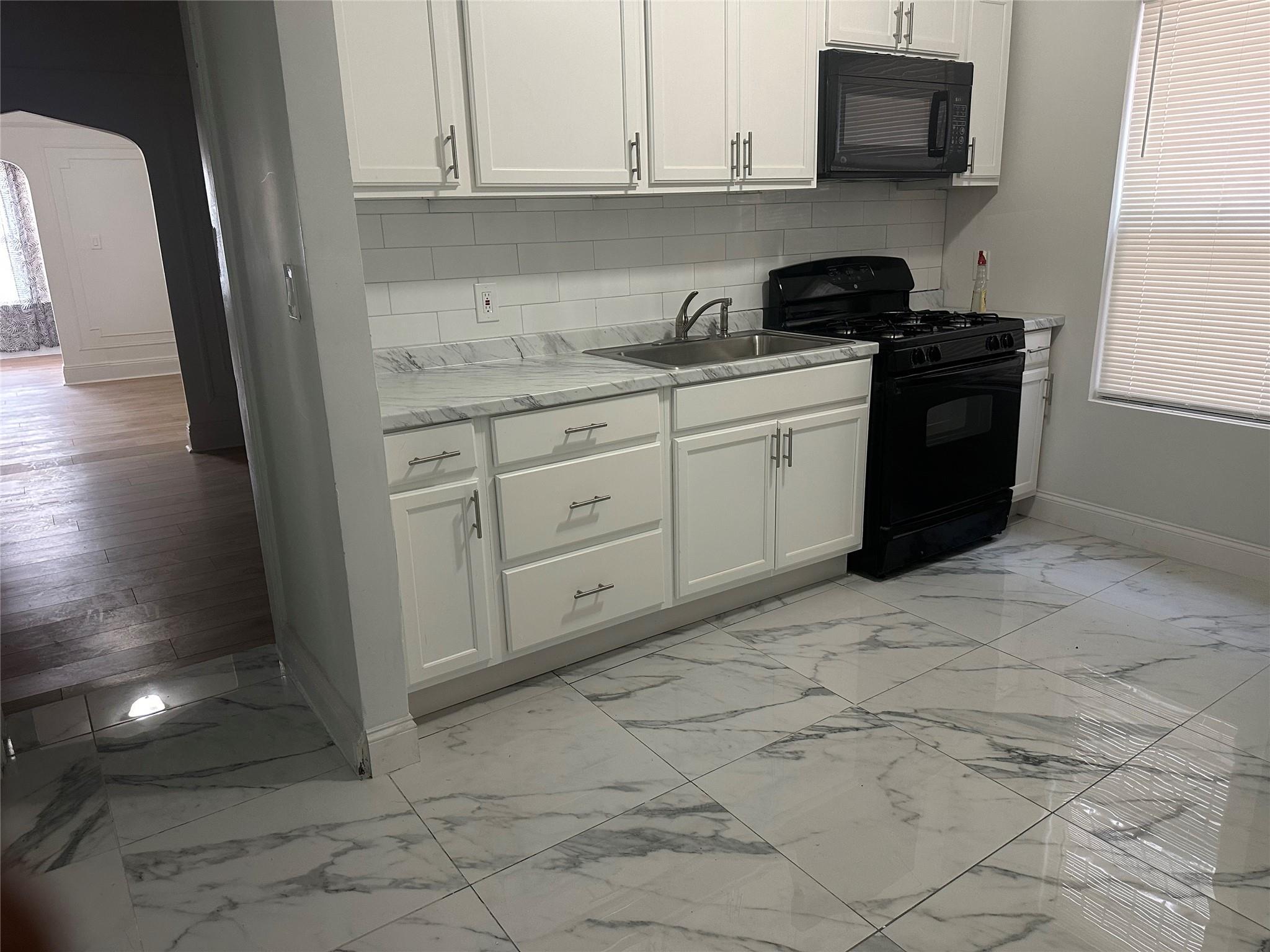 Single Family Waltham Street  Queens, NY 11435, MLS-886902-5