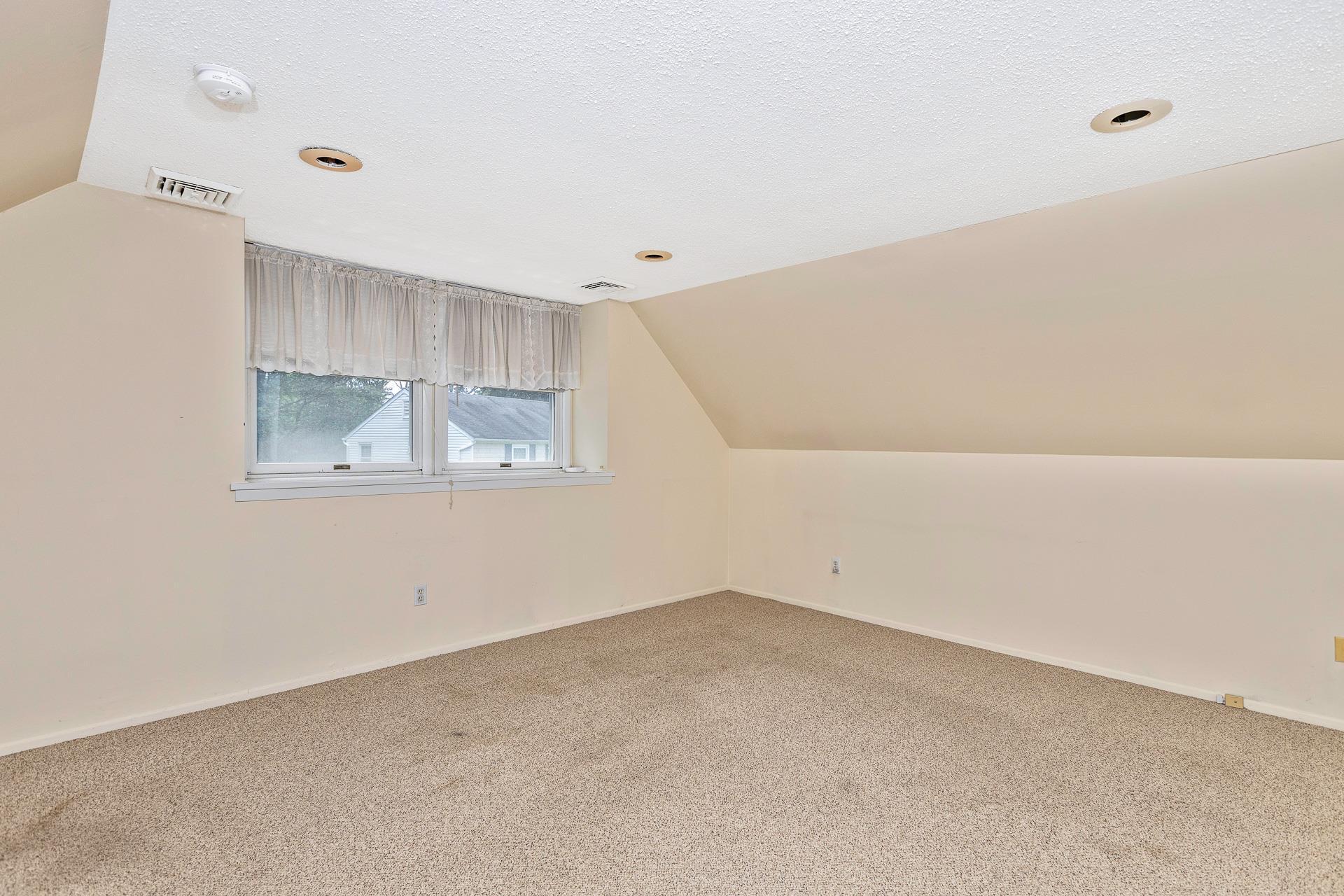 Single Family Hysler  Suffolk County, NY 11727, MLS-886907-23