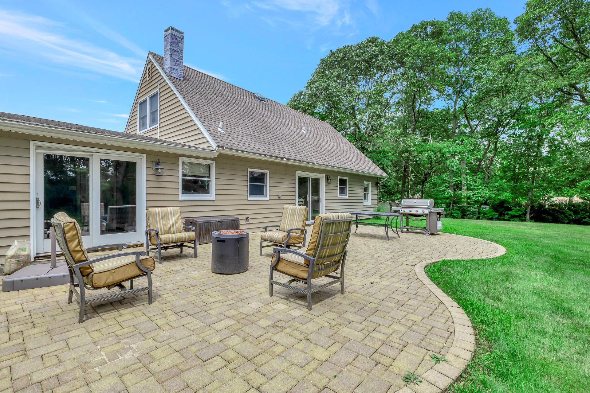 Single Family Hysler  Suffolk County, NY 11727, MLS-886907-30