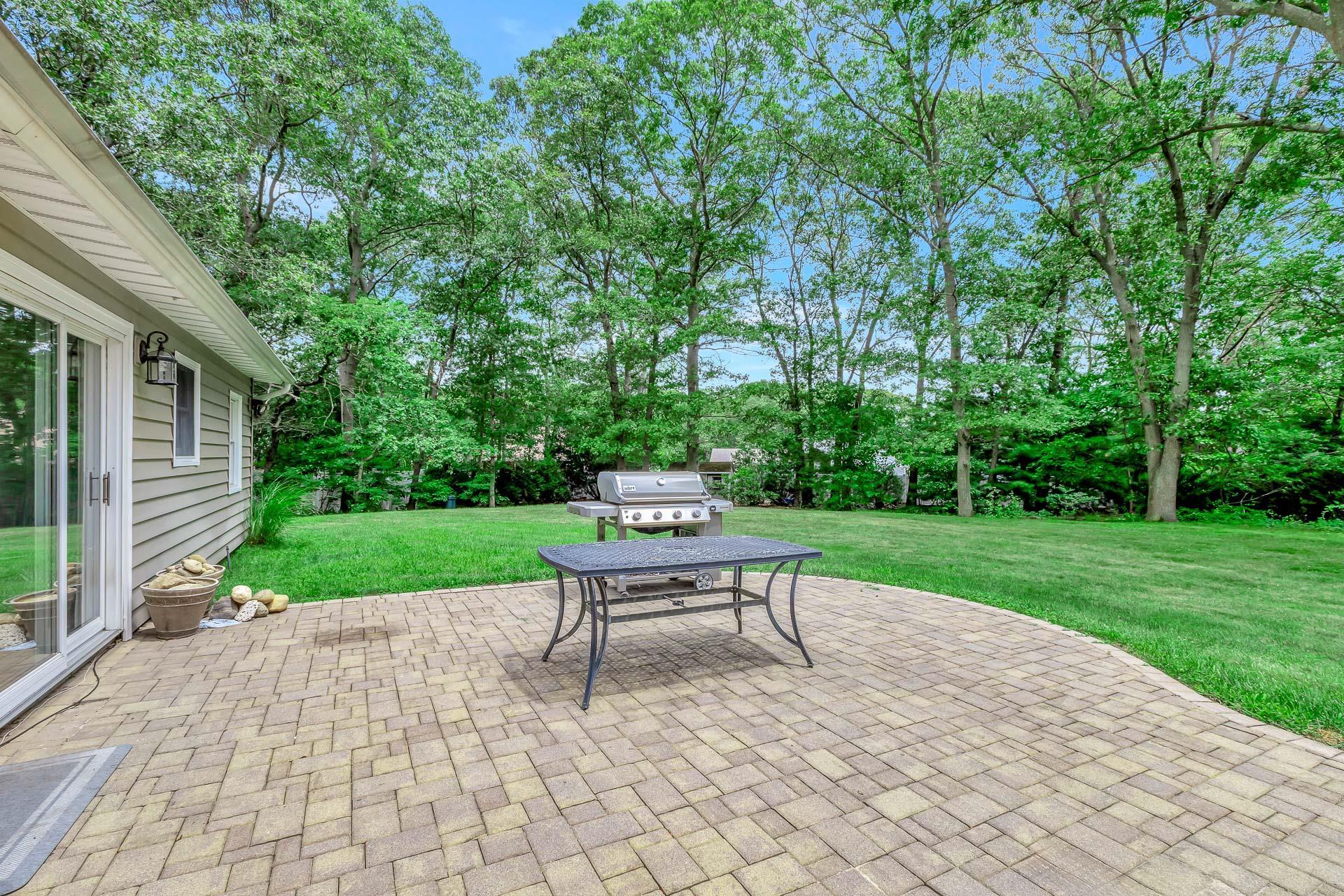Single Family Hysler  Suffolk County, NY 11727, MLS-886907-32